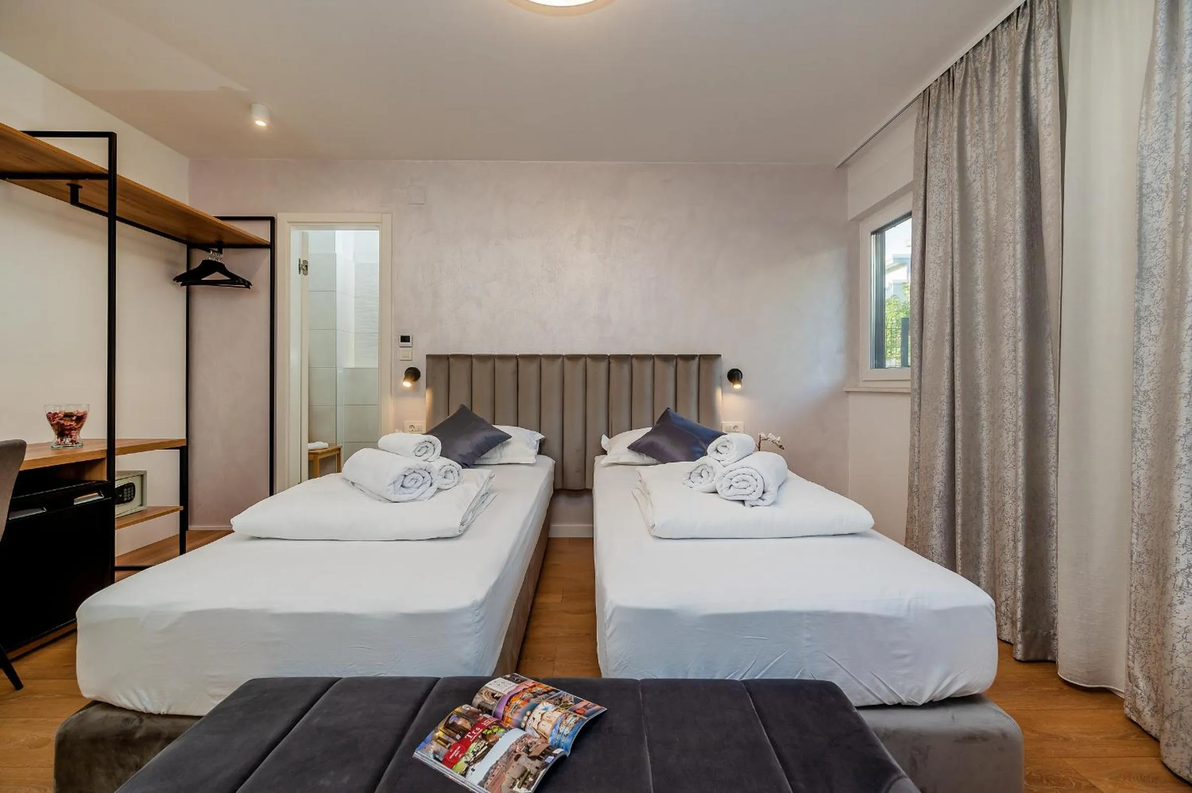 Bedroom in Seven Seas Residence