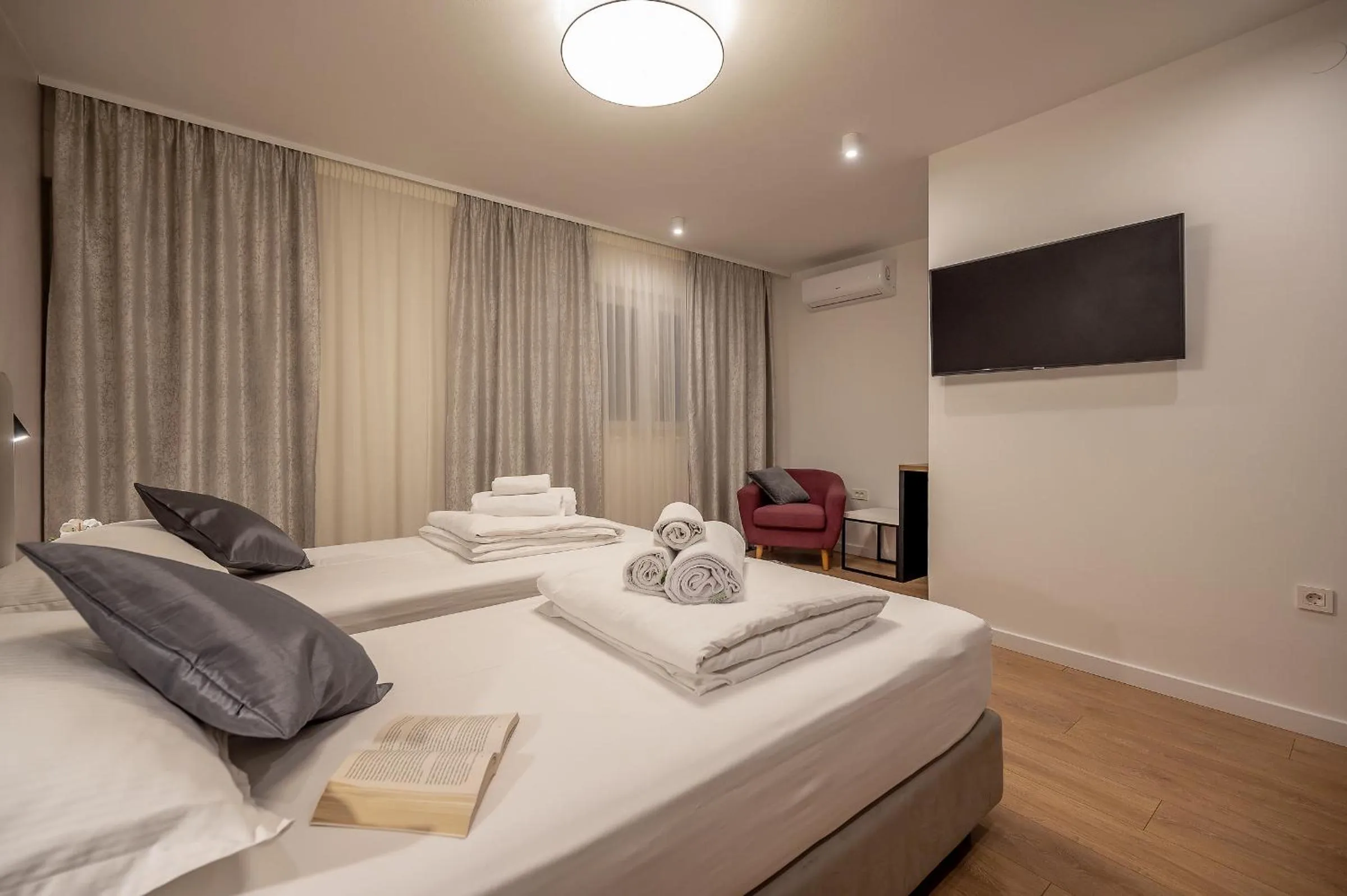 Bedroom in Seven Seas Residence