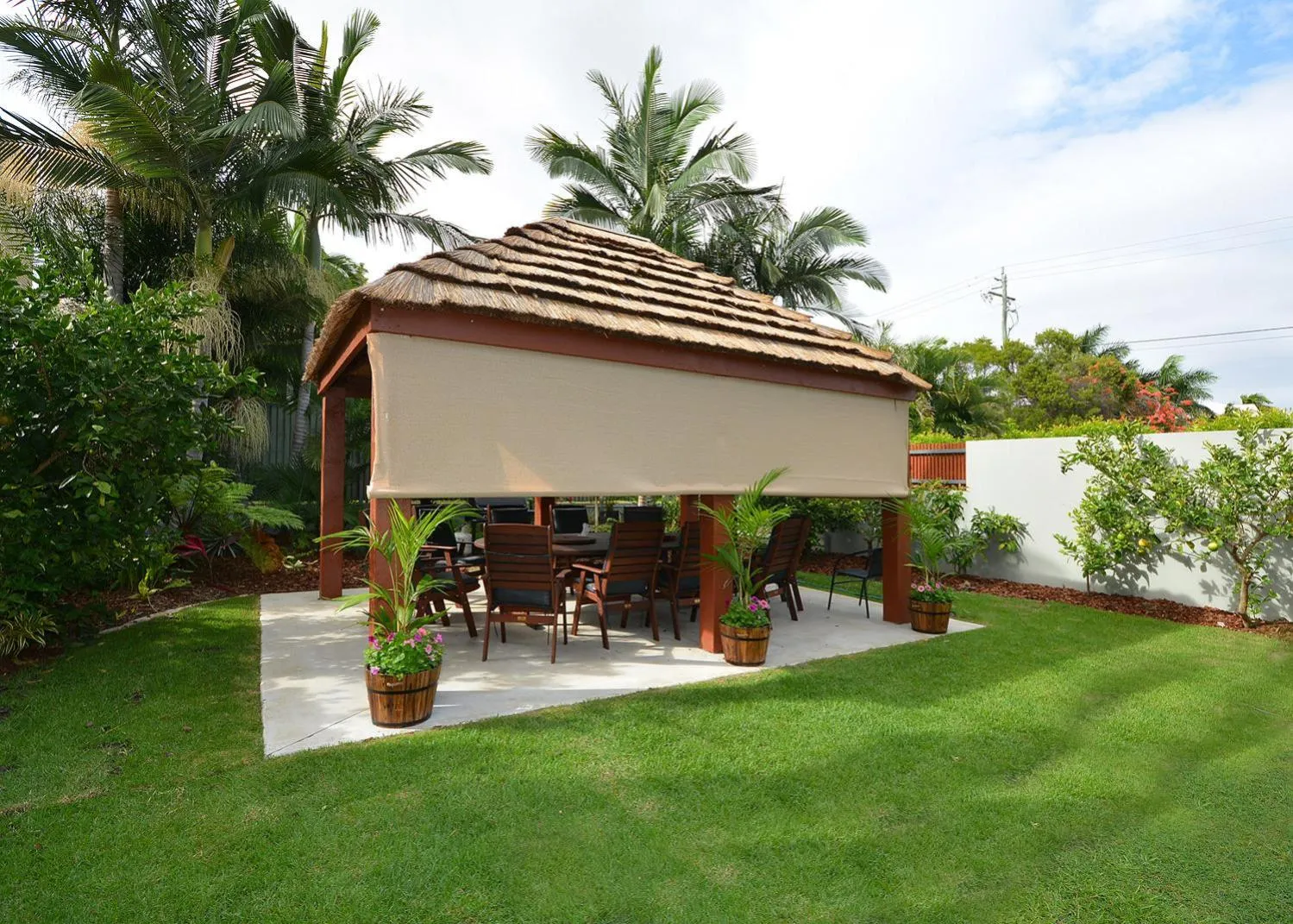 Property building in Tingeera Beachfront Apartments