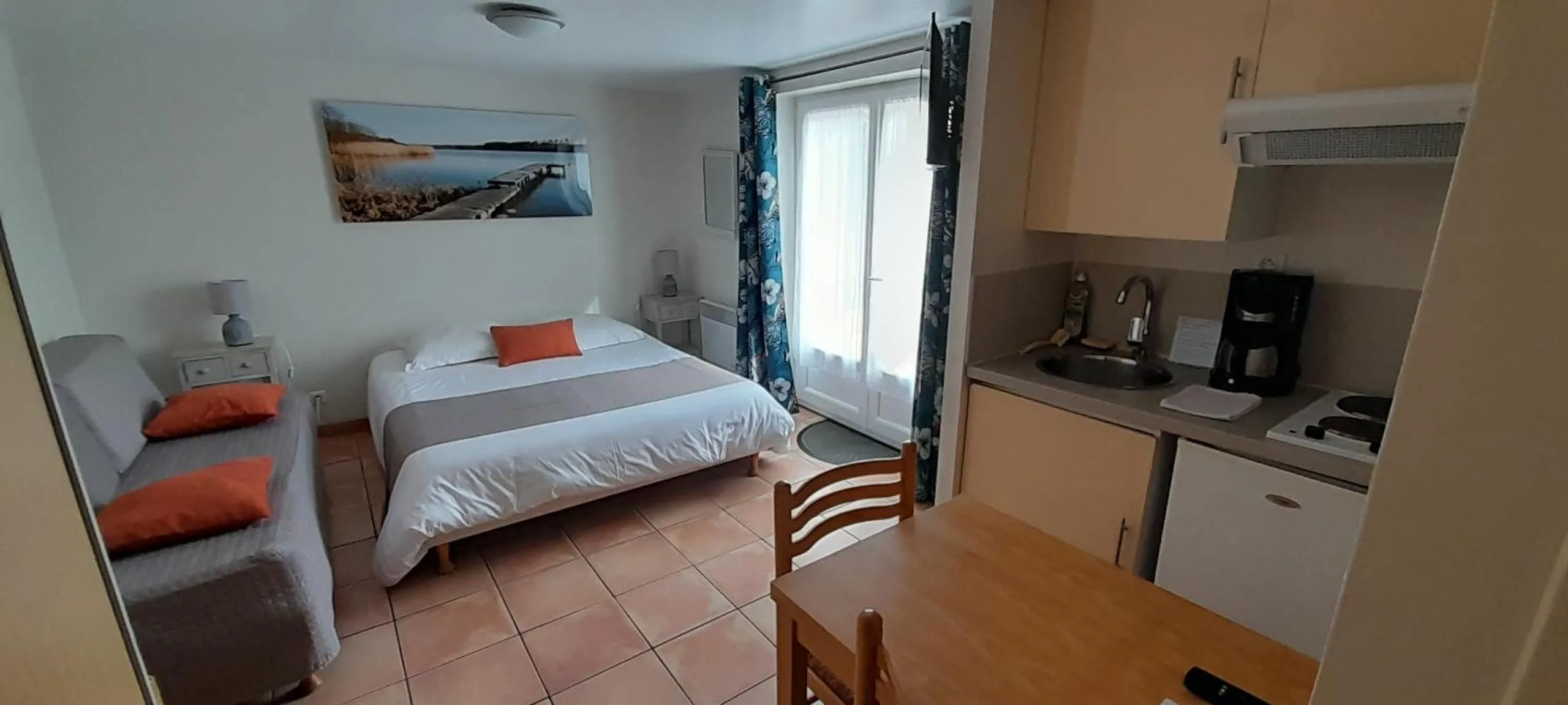 Bed in Hôtel des Vignes - Juliénas