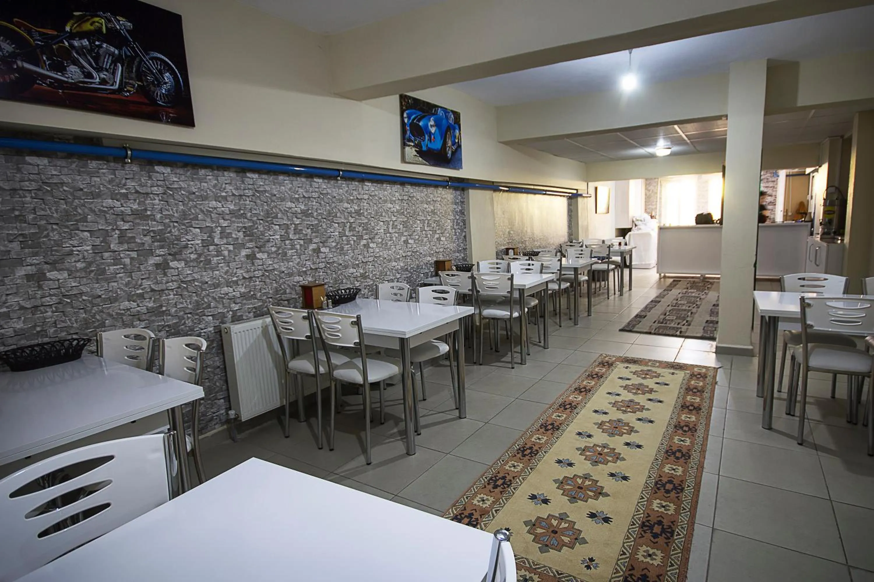 Restaurant/places to eat in OTEL 22 EDiRNE