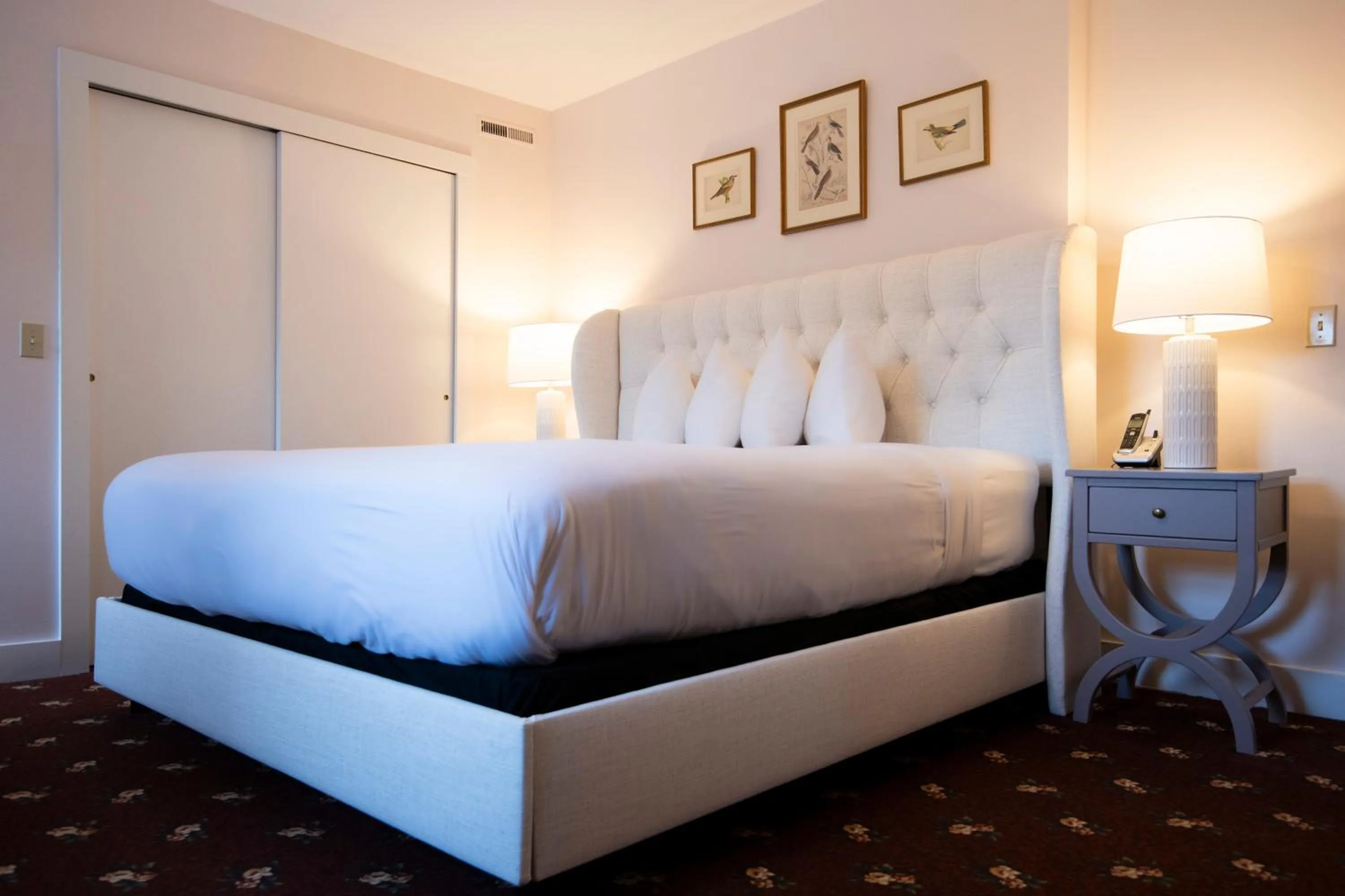 Bed in Bar Harbor Manor