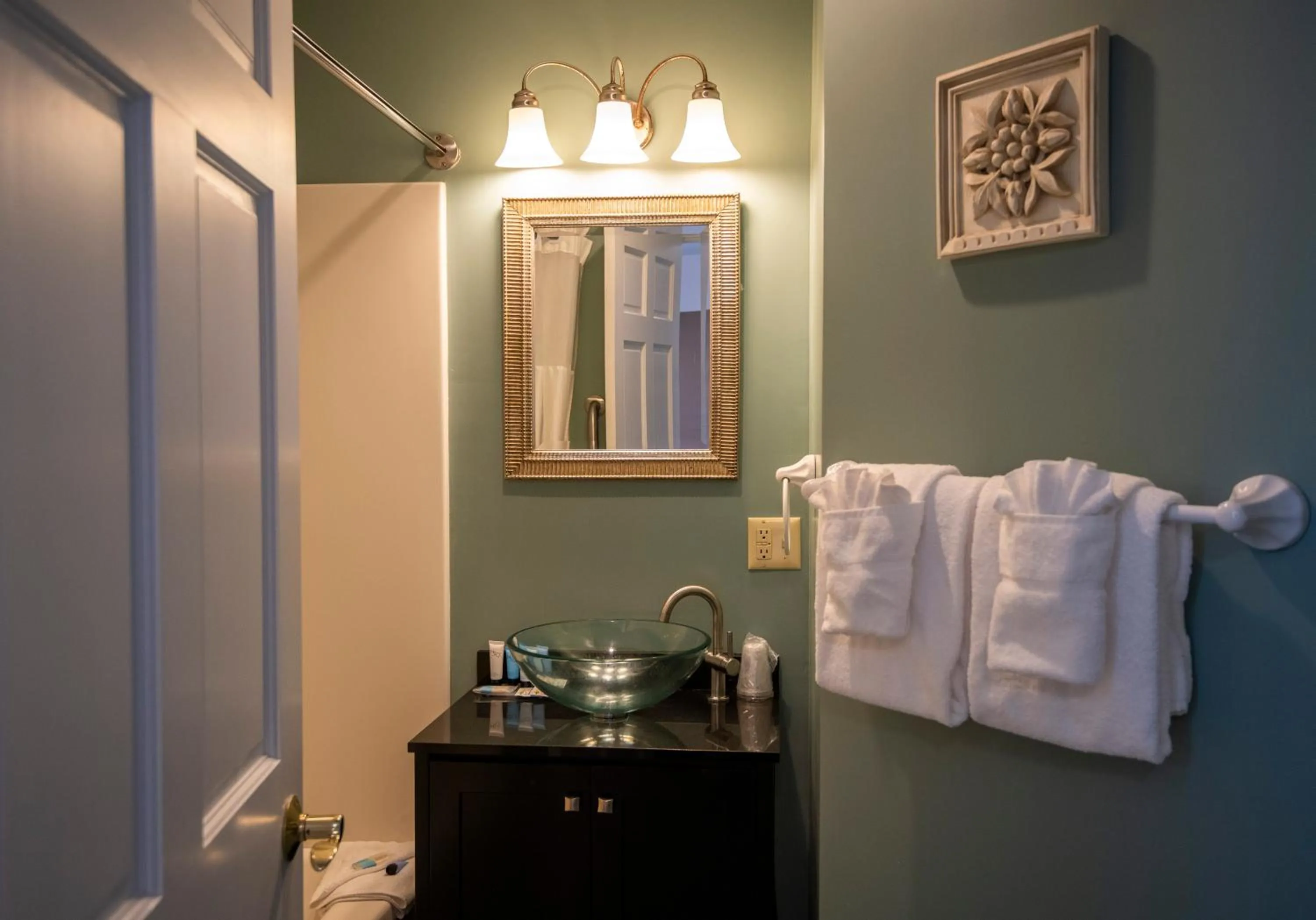 Shower in Bar Harbor Manor