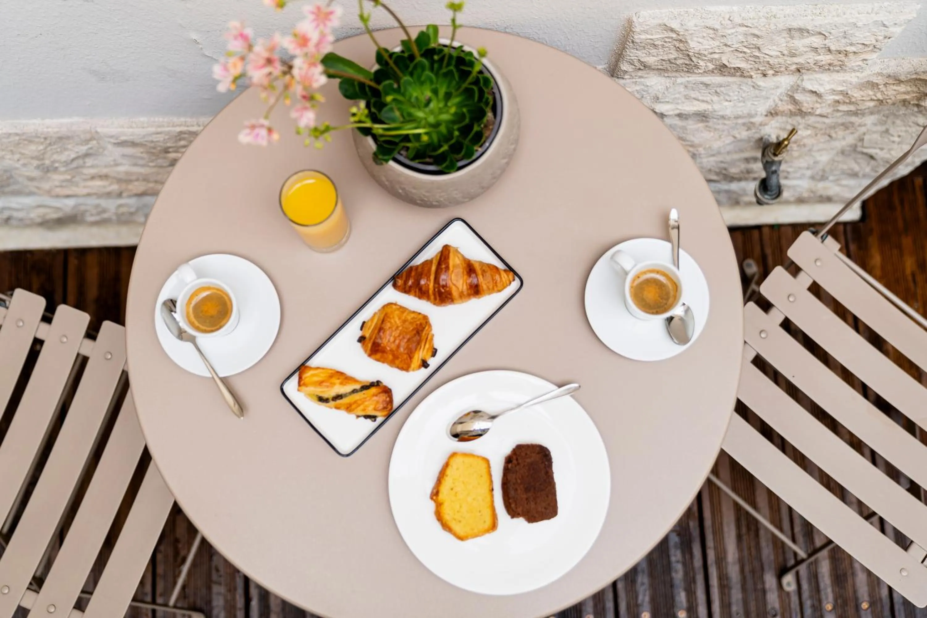 Hotel de la Paix Tour Eiffel