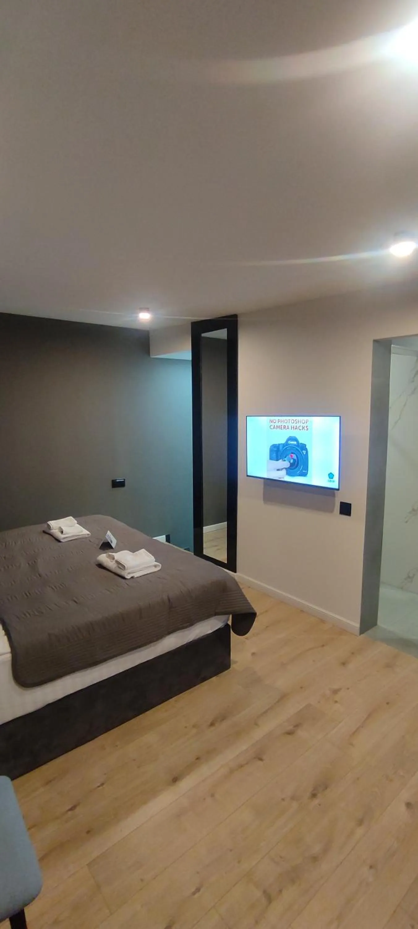 Bed in Garden Lounge Hotel