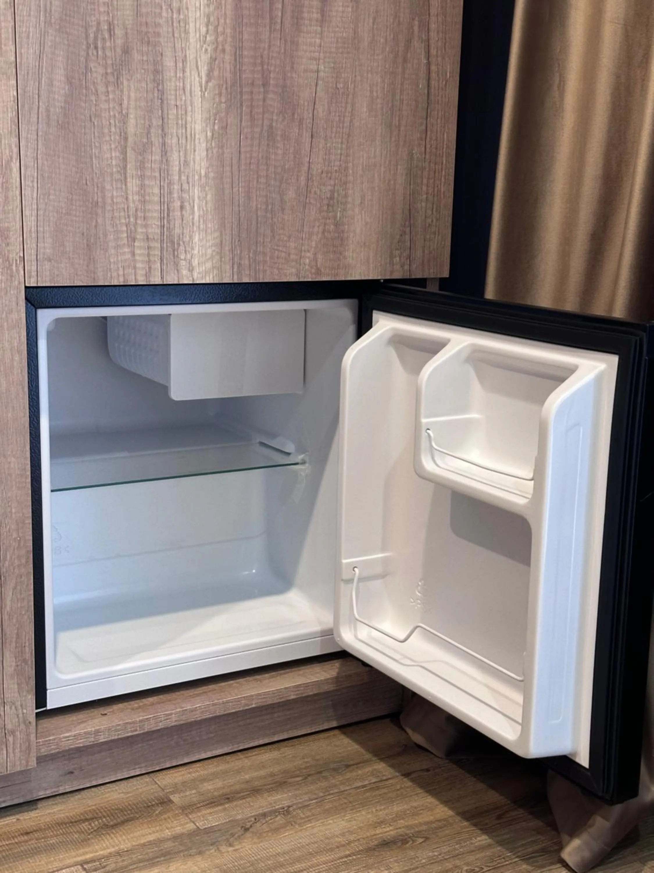 minibar in Garden Lounge Hotel