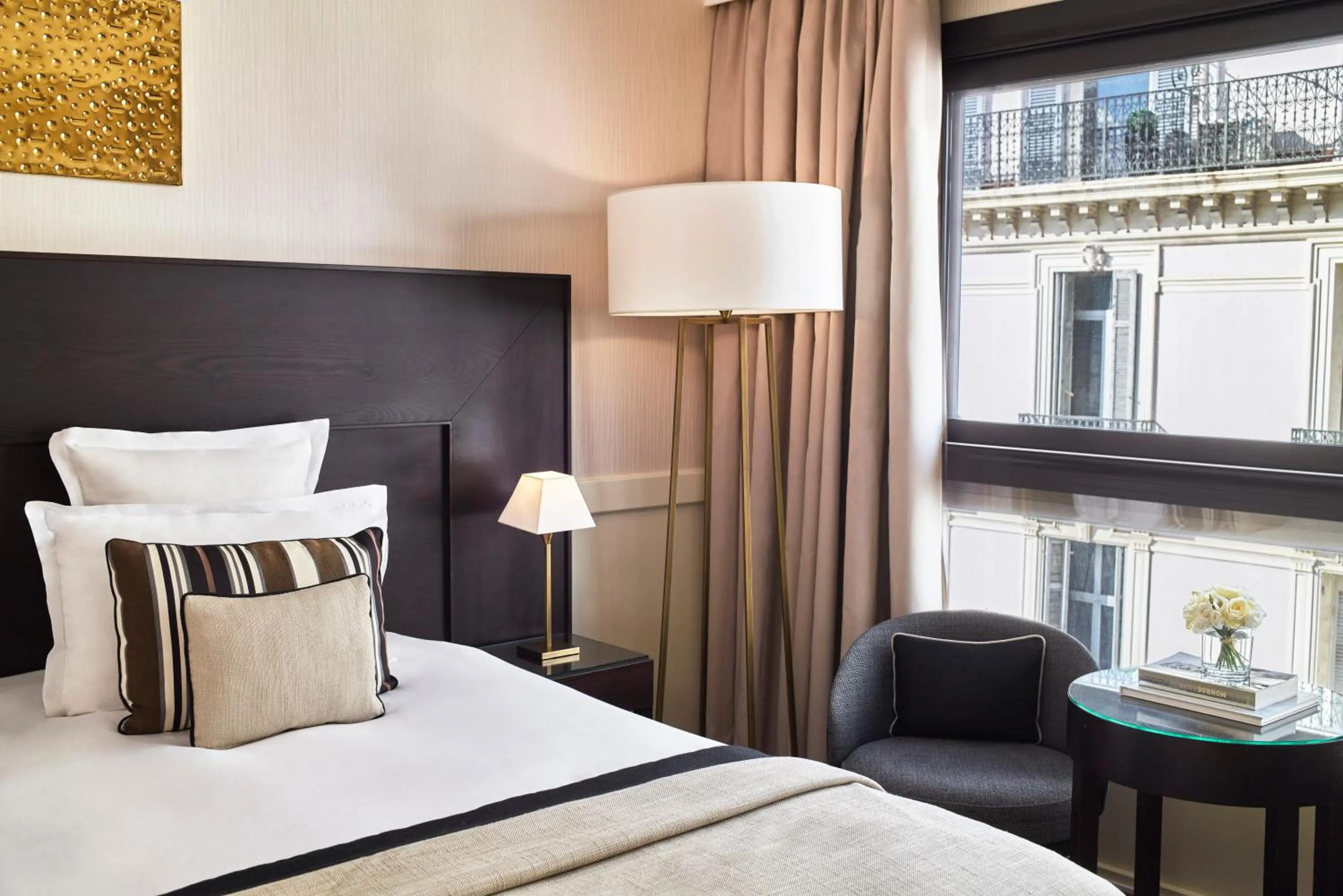 Bedroom, Bed in Hôtel Barrière Le Gray d'Albion