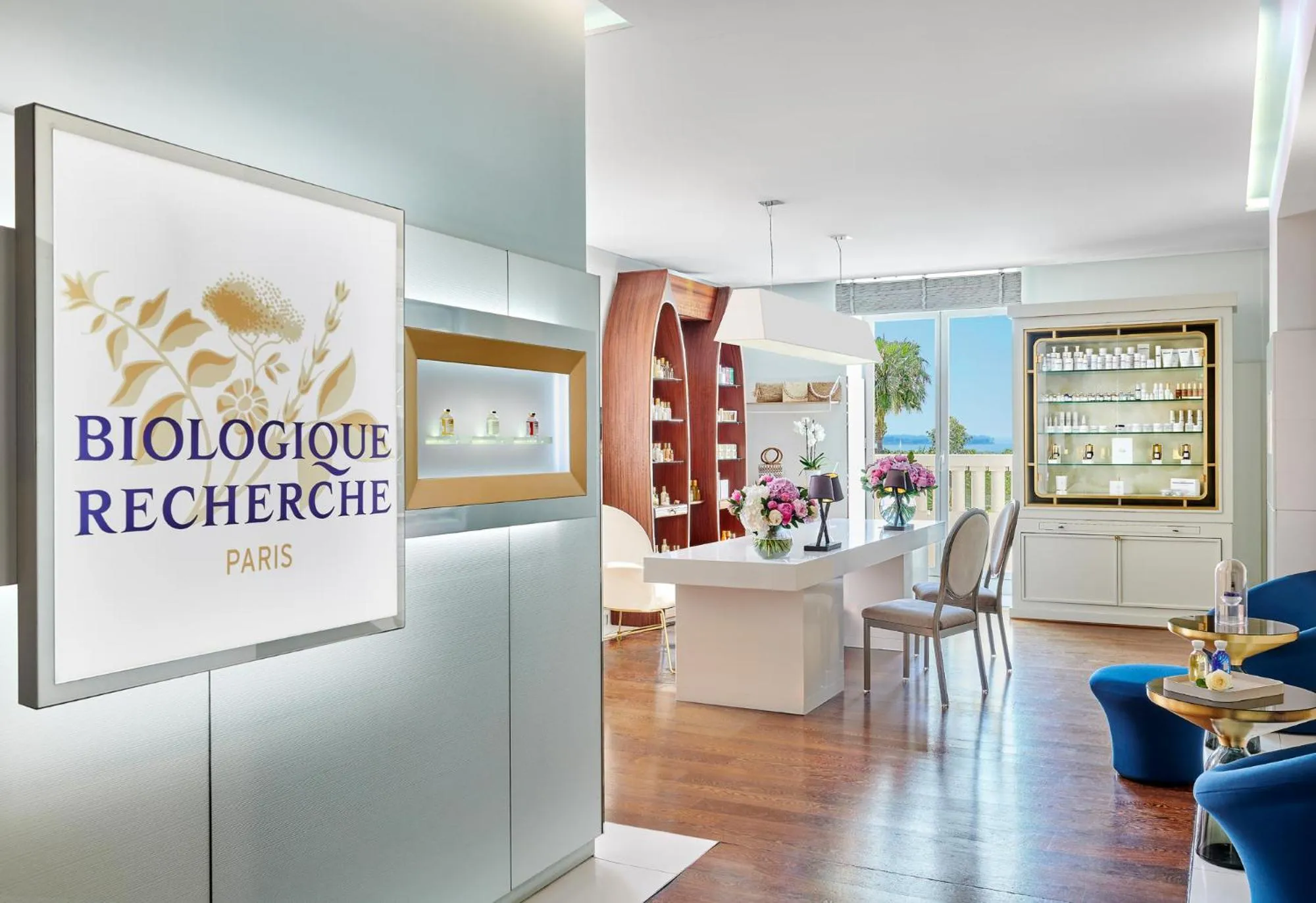 Spa and wellness centre/facilities in Hôtel Barrière Le Majestic Cannes