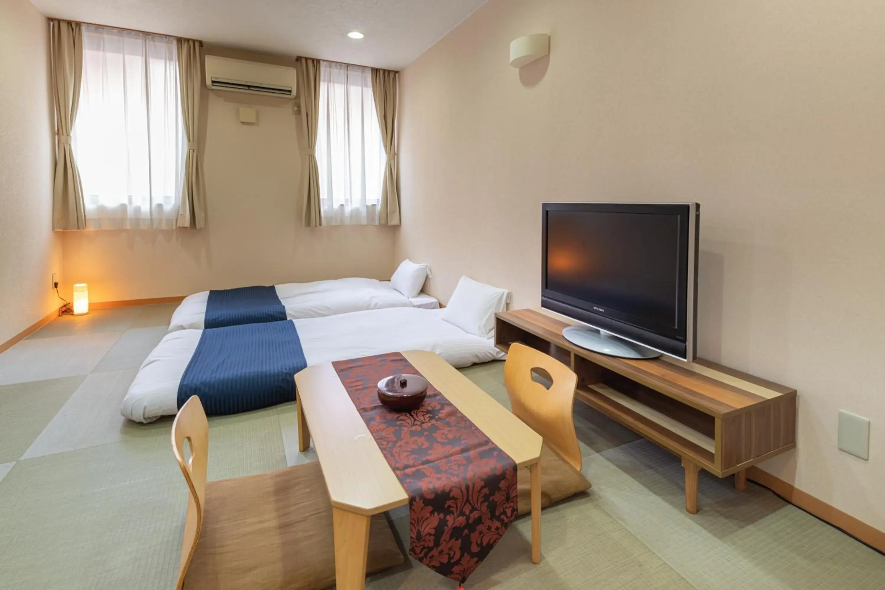Family Double Room in Hotel Teiregikan Family Double Room in Hotel Teiregikan