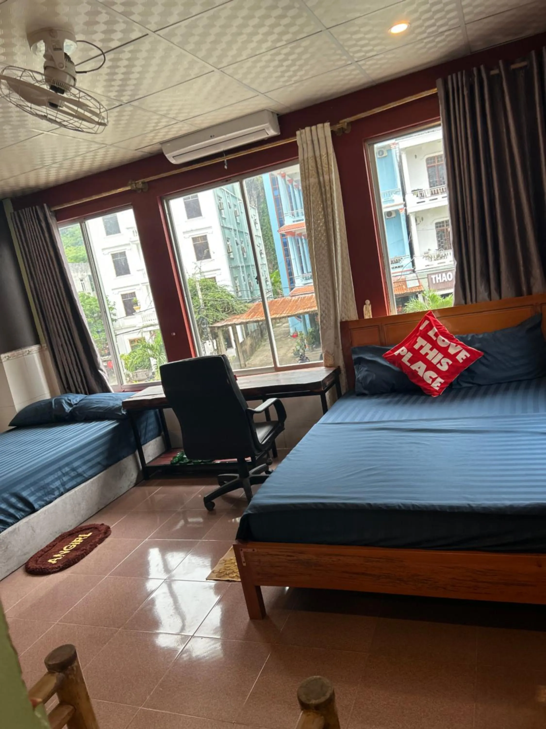 Bed in Vu's Homestay