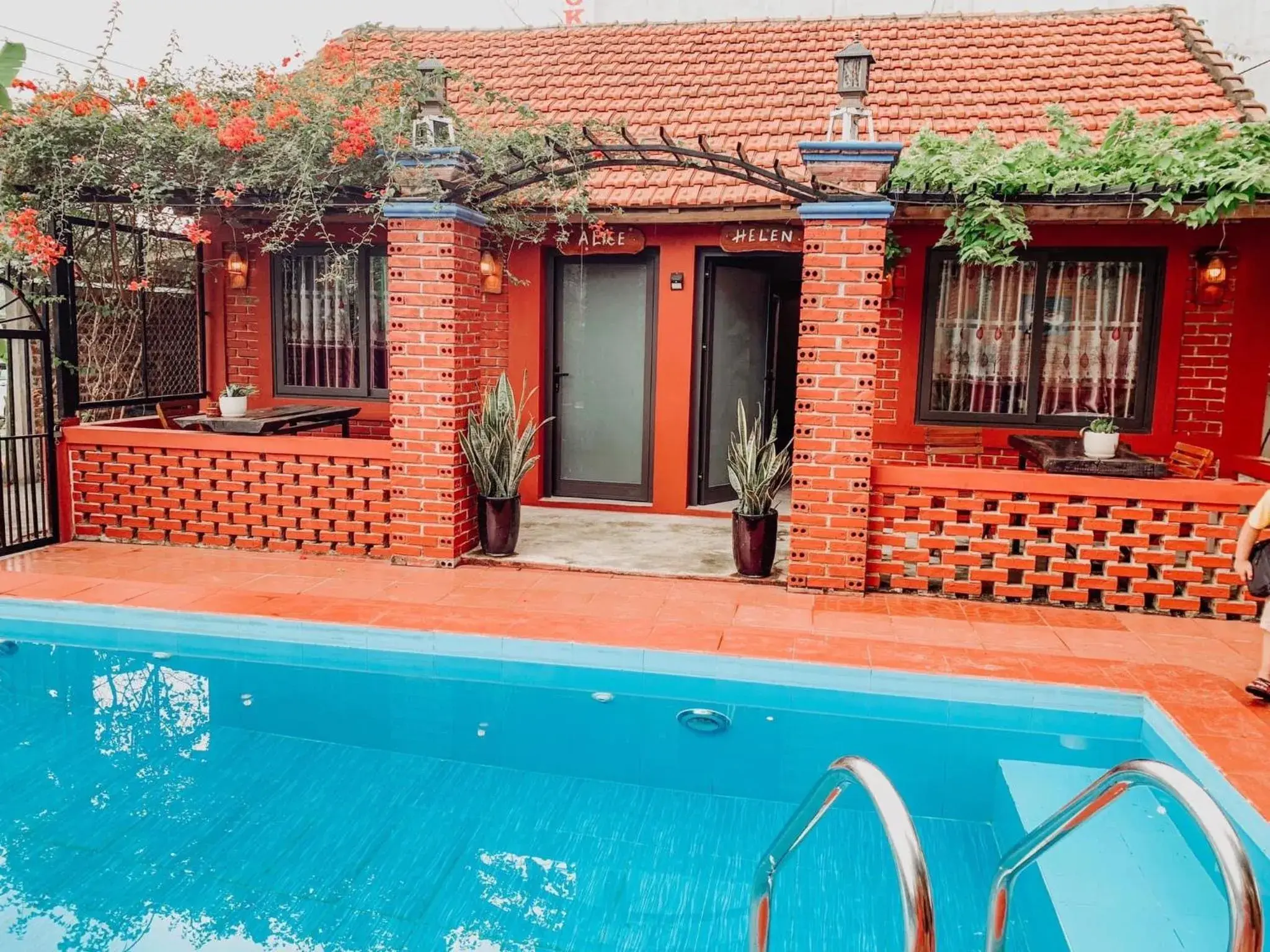 Deluxe King Room - single occupancy in Vu's Homestay Deluxe King Room - single occupancy in Vu's Homestay