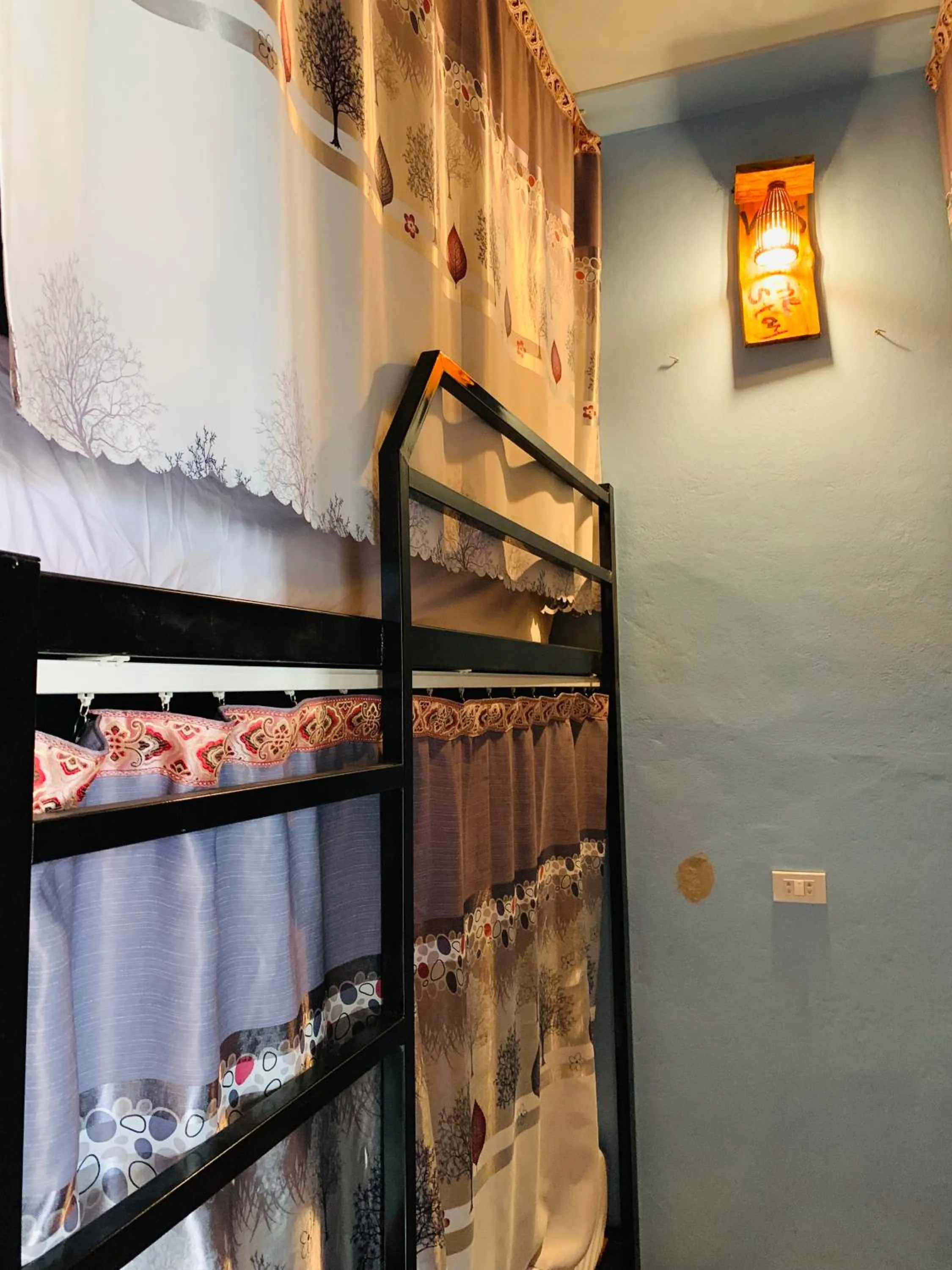 bunk bed in Vu's Homestay