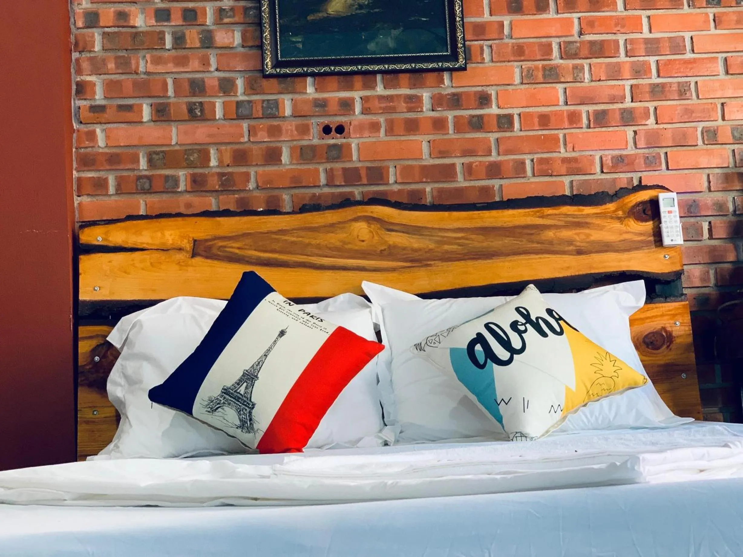 Bed in Vu's Homestay