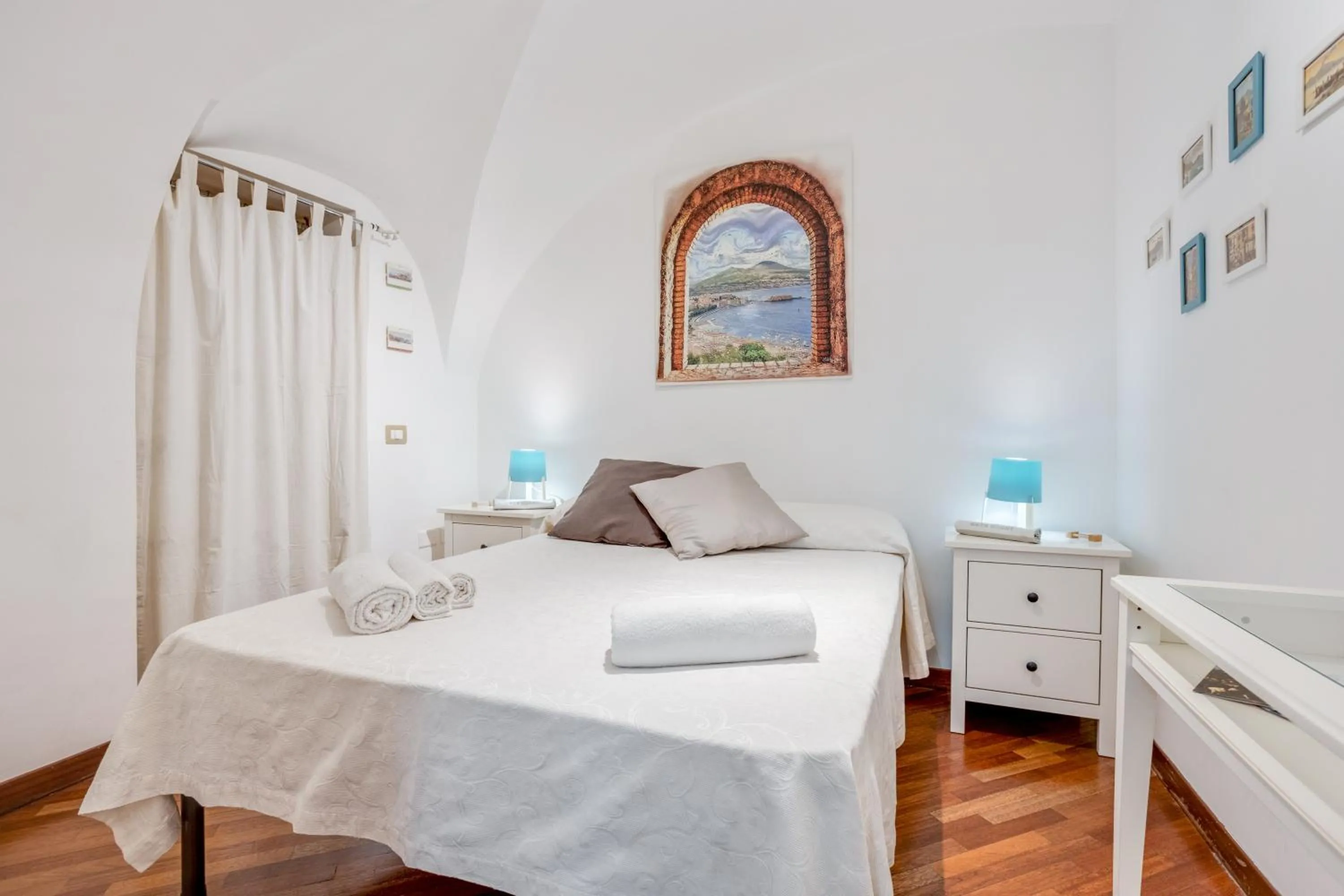 Bedroom, Bed in GuestHost - Casa Querida Central & Elegant Flat