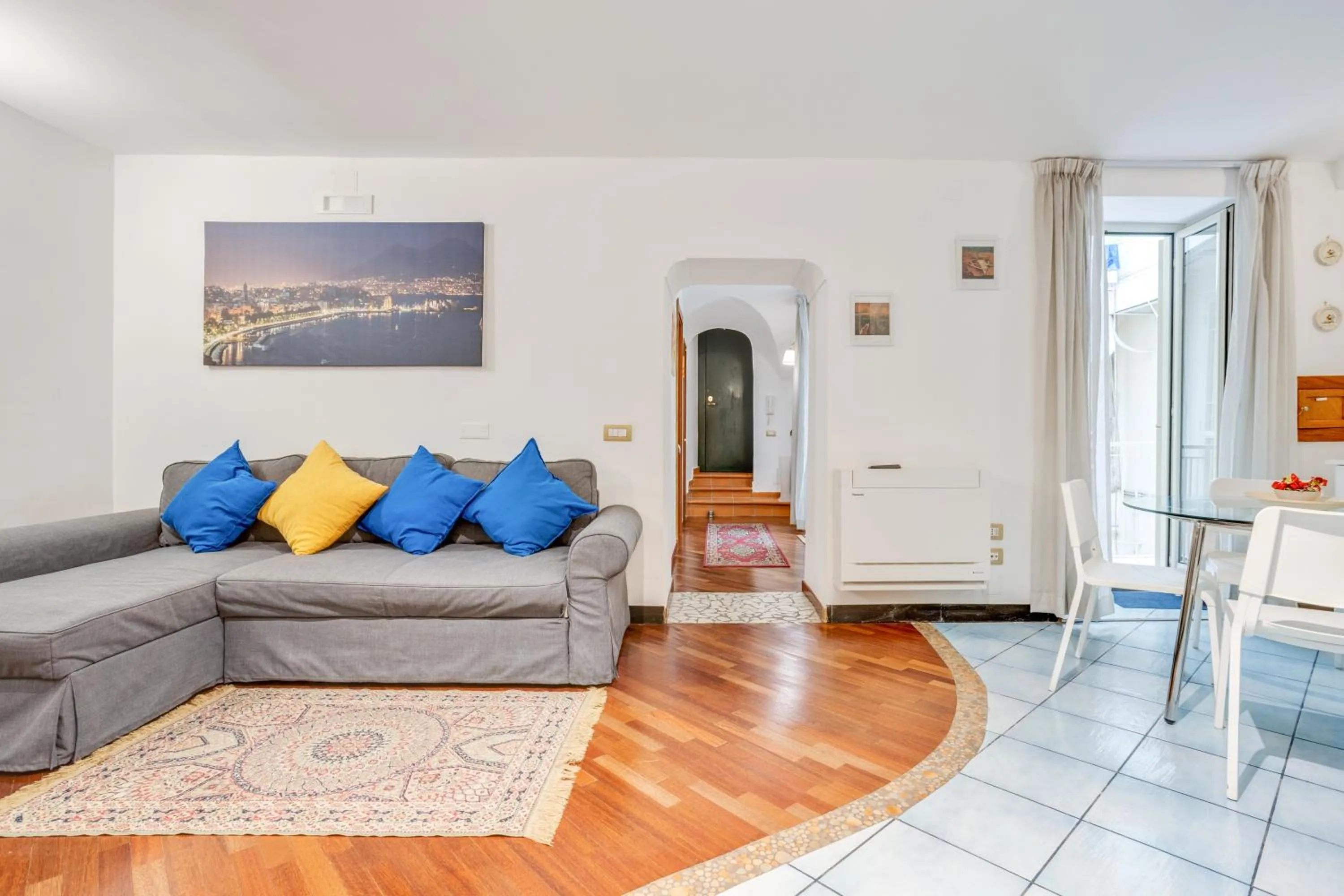 Living room in GuestHost - Casa Querida Central & Elegant Flat