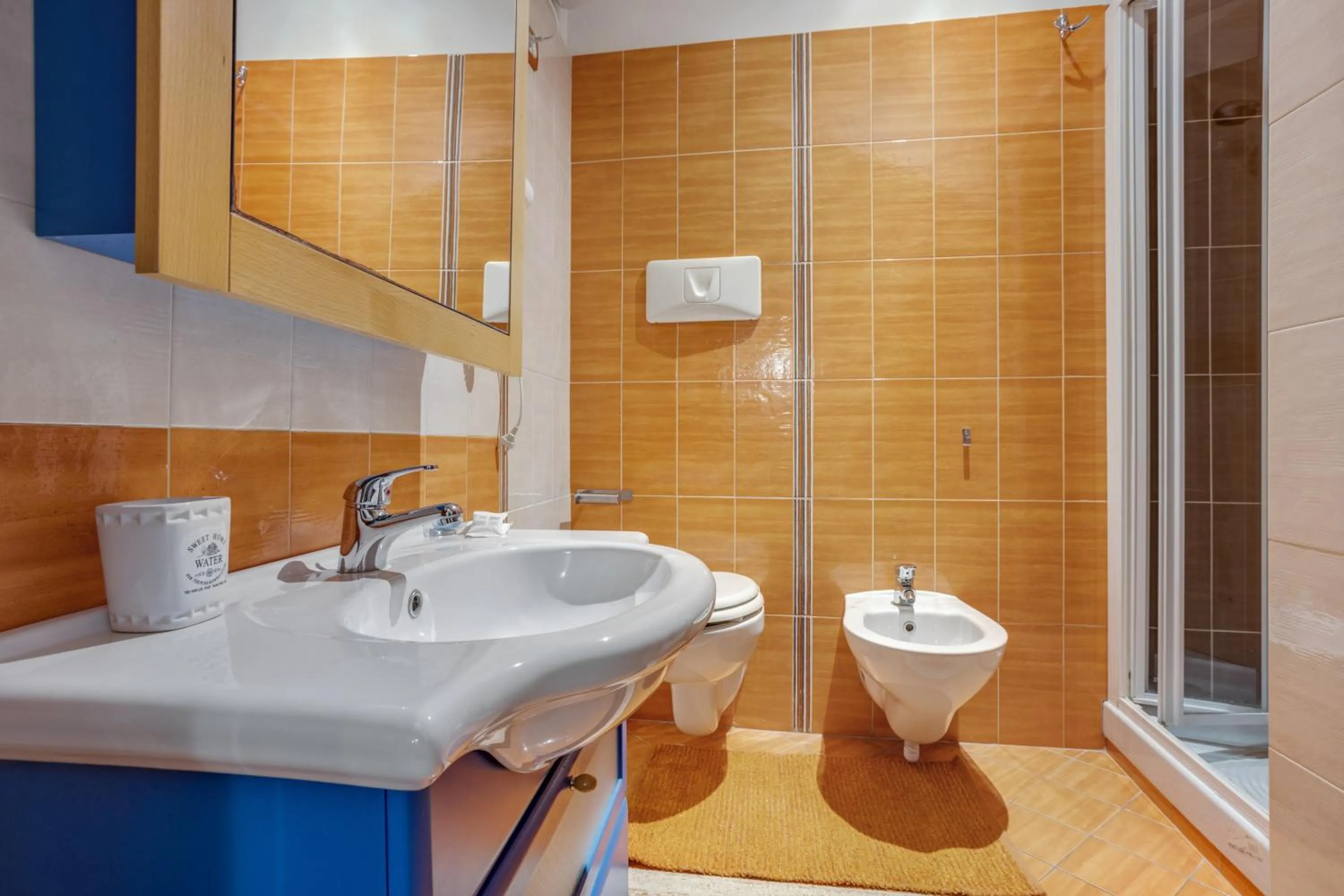 Bathroom in GuestHost - Casa Querida Central & Elegant Flat