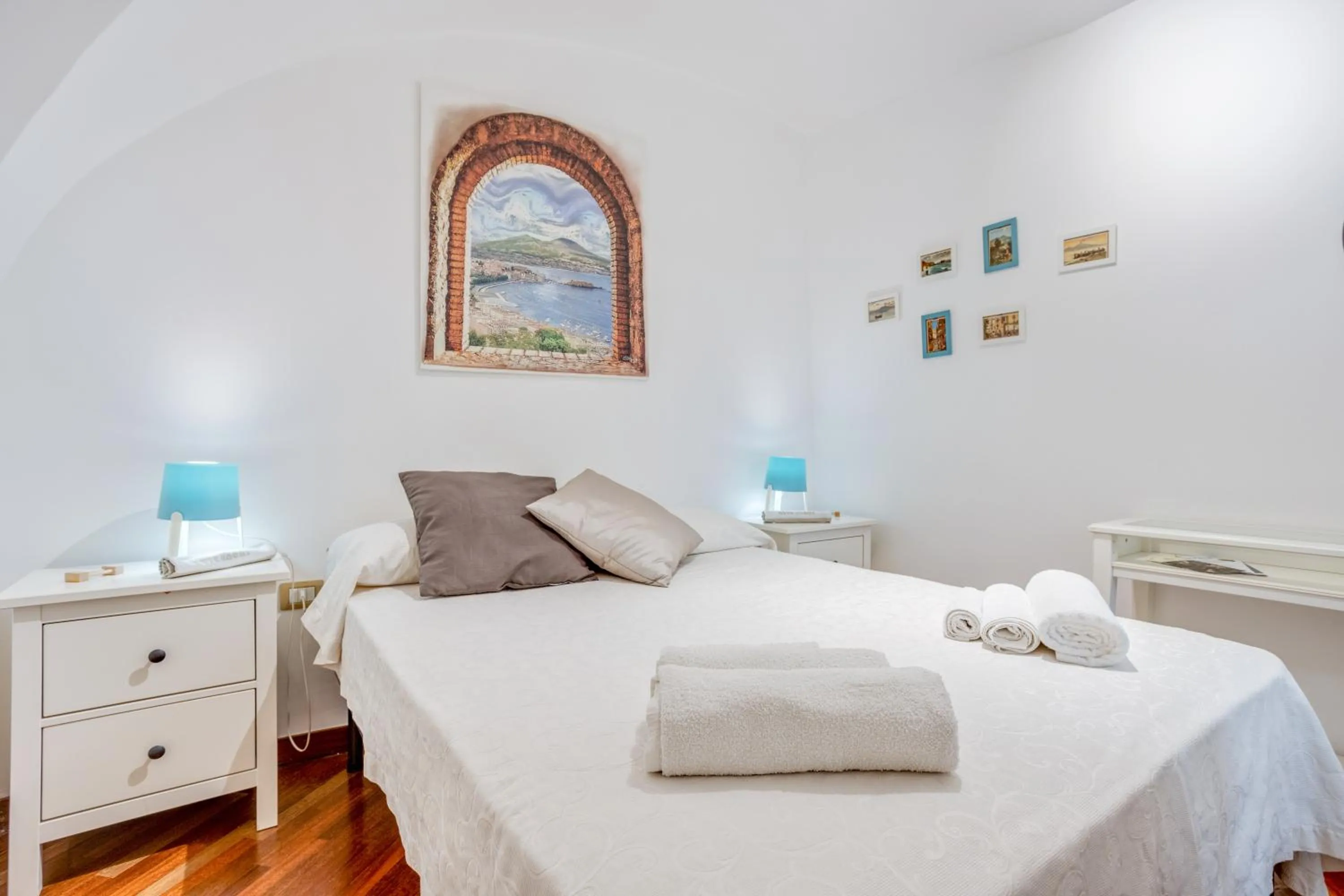 Bedroom, Bed in GuestHost - Casa Querida Central & Elegant Flat