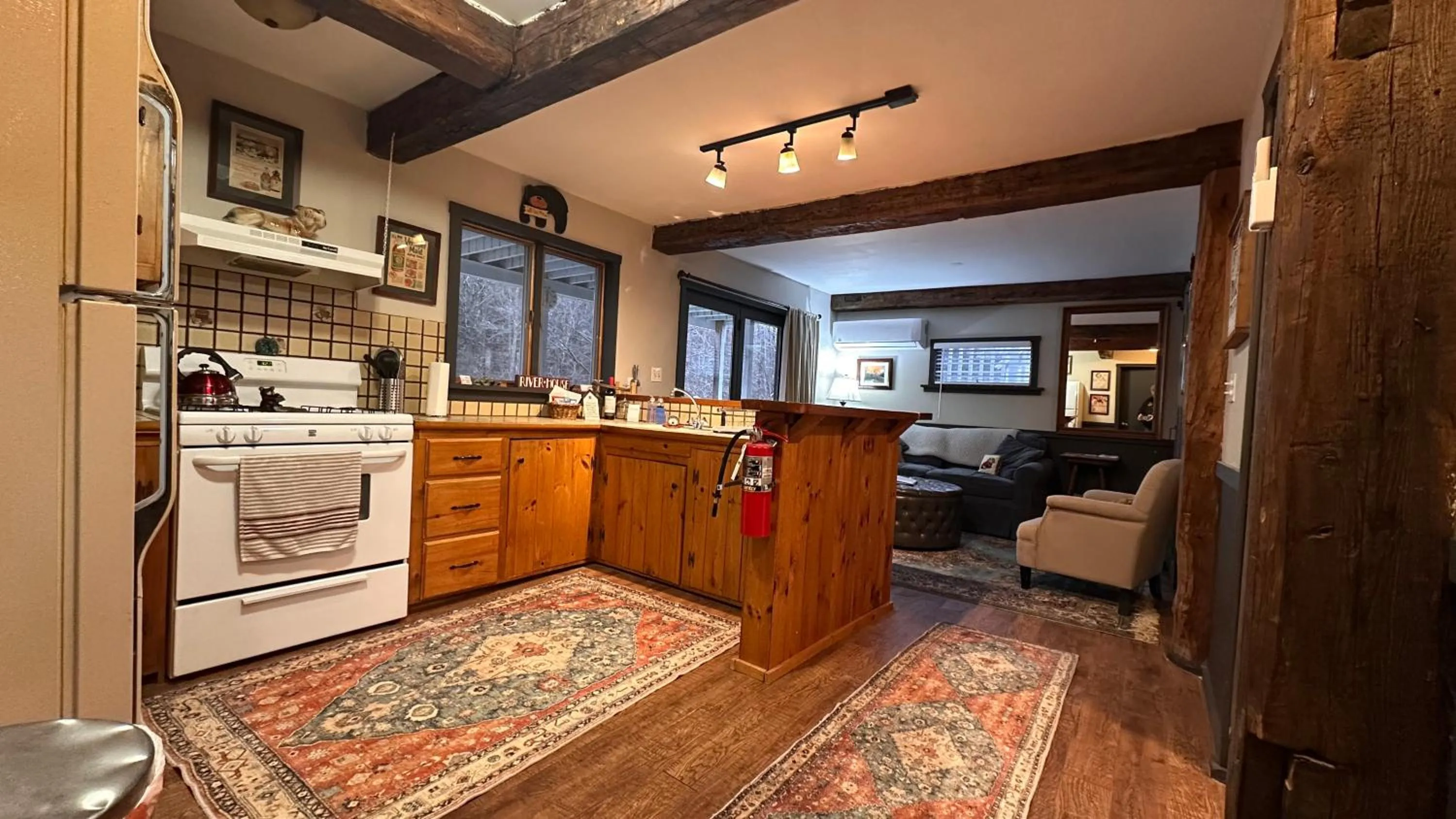kitchen in Phineas Swann Inn & Spa