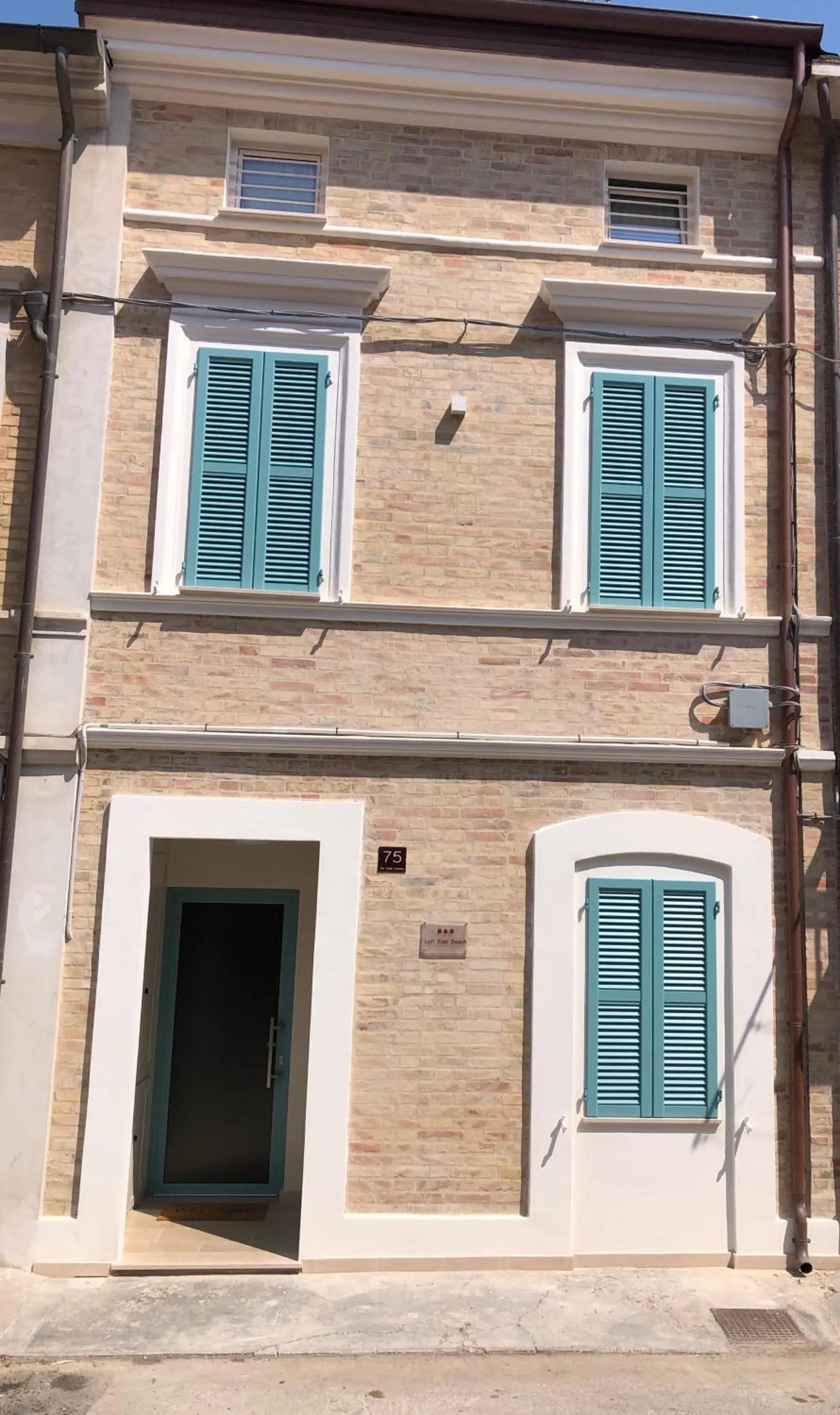 Facade/entrance in B&B LOFT EDEL BEACH