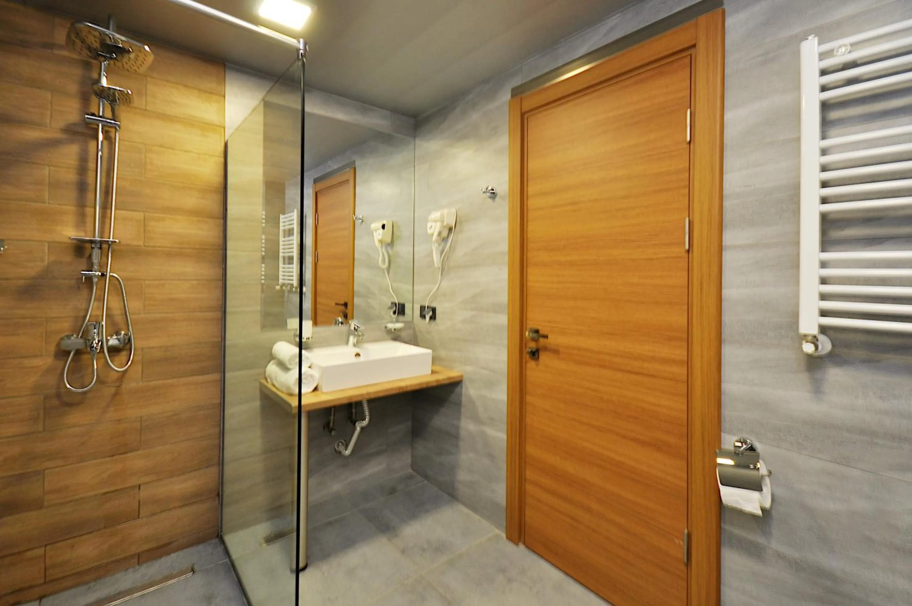 Bathroom in Jazz Hotel