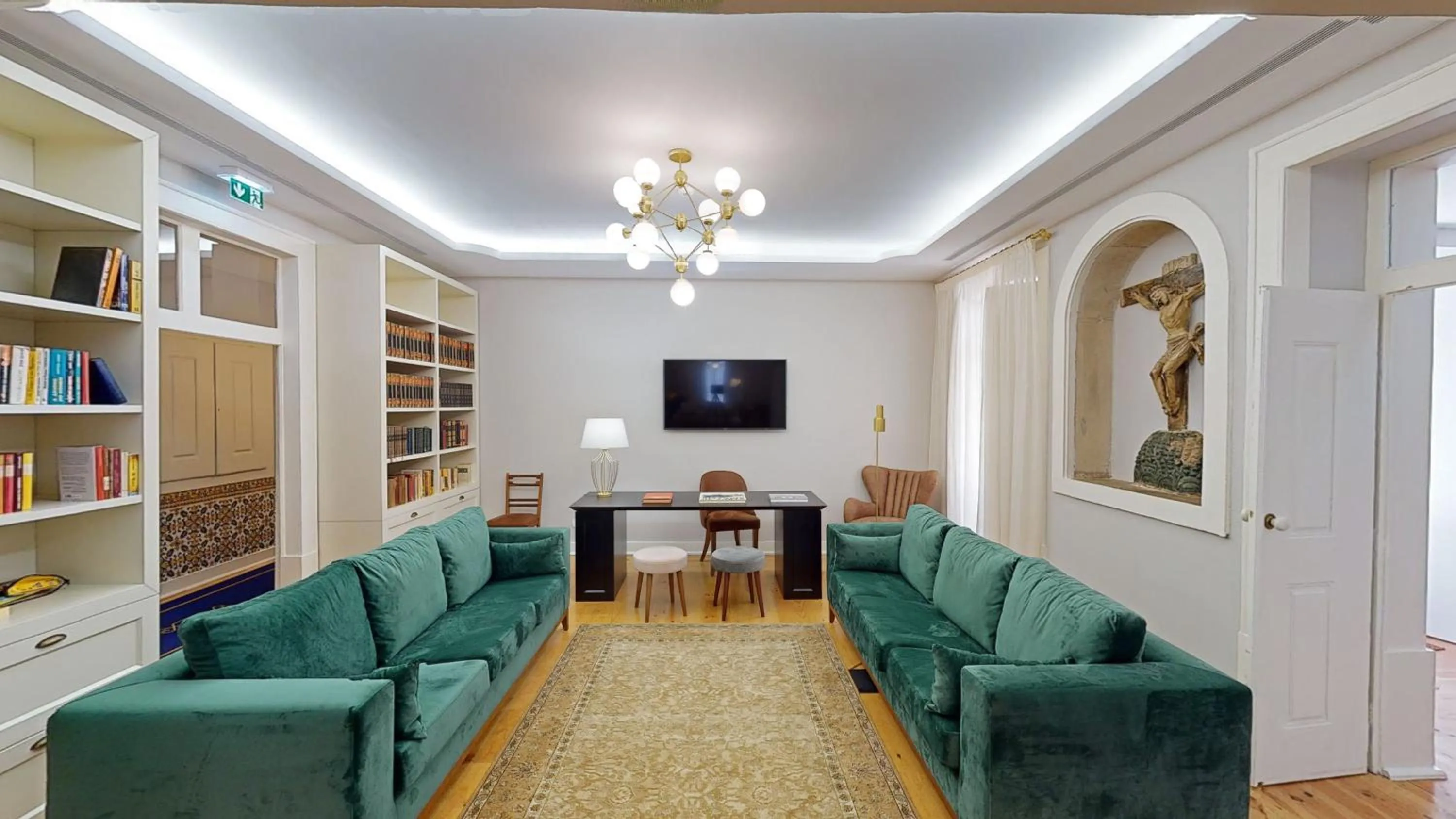 Library in Casa dos Ofícios Hotel