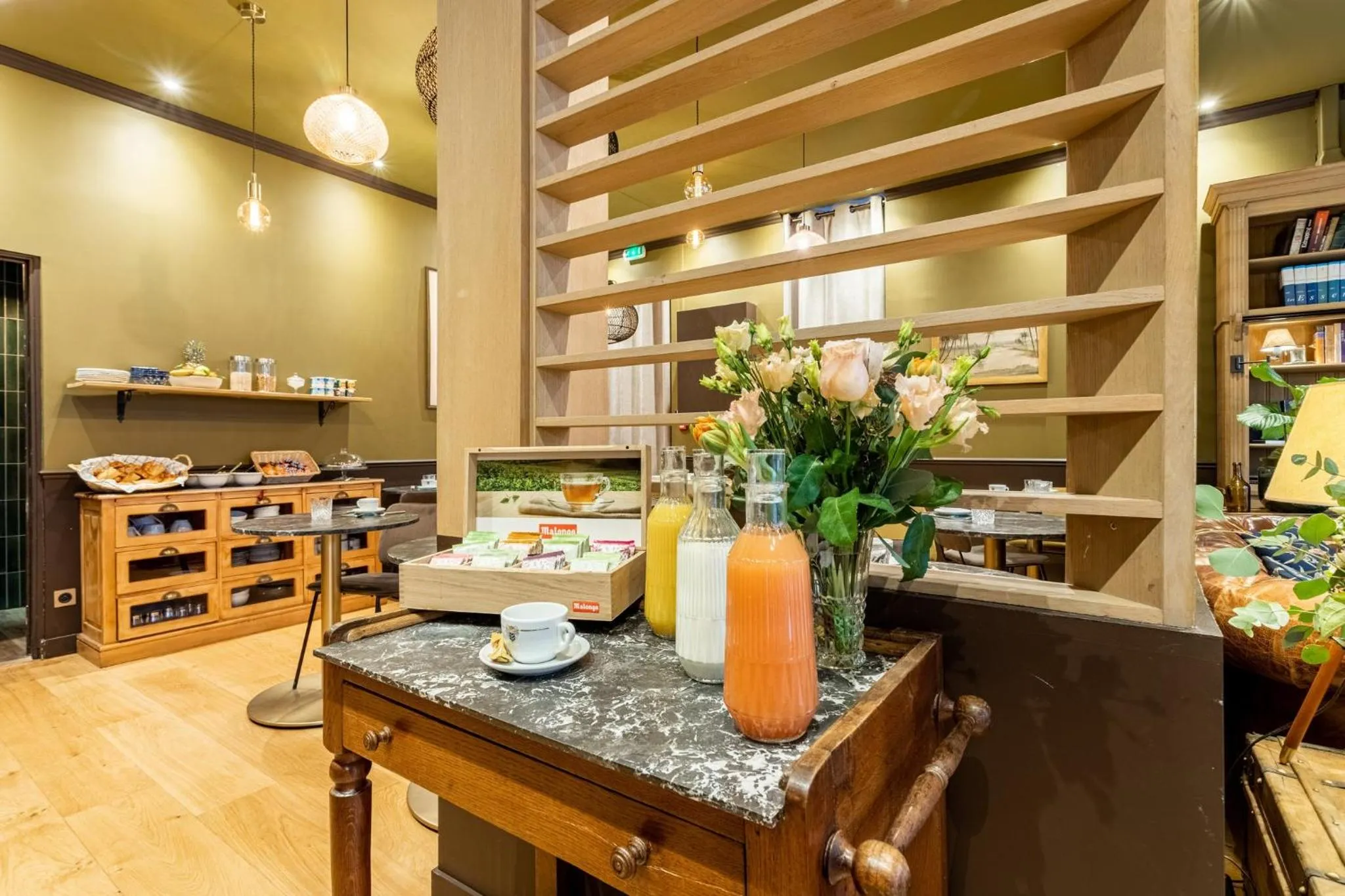 Breakfast in Hôtel Tête d'or