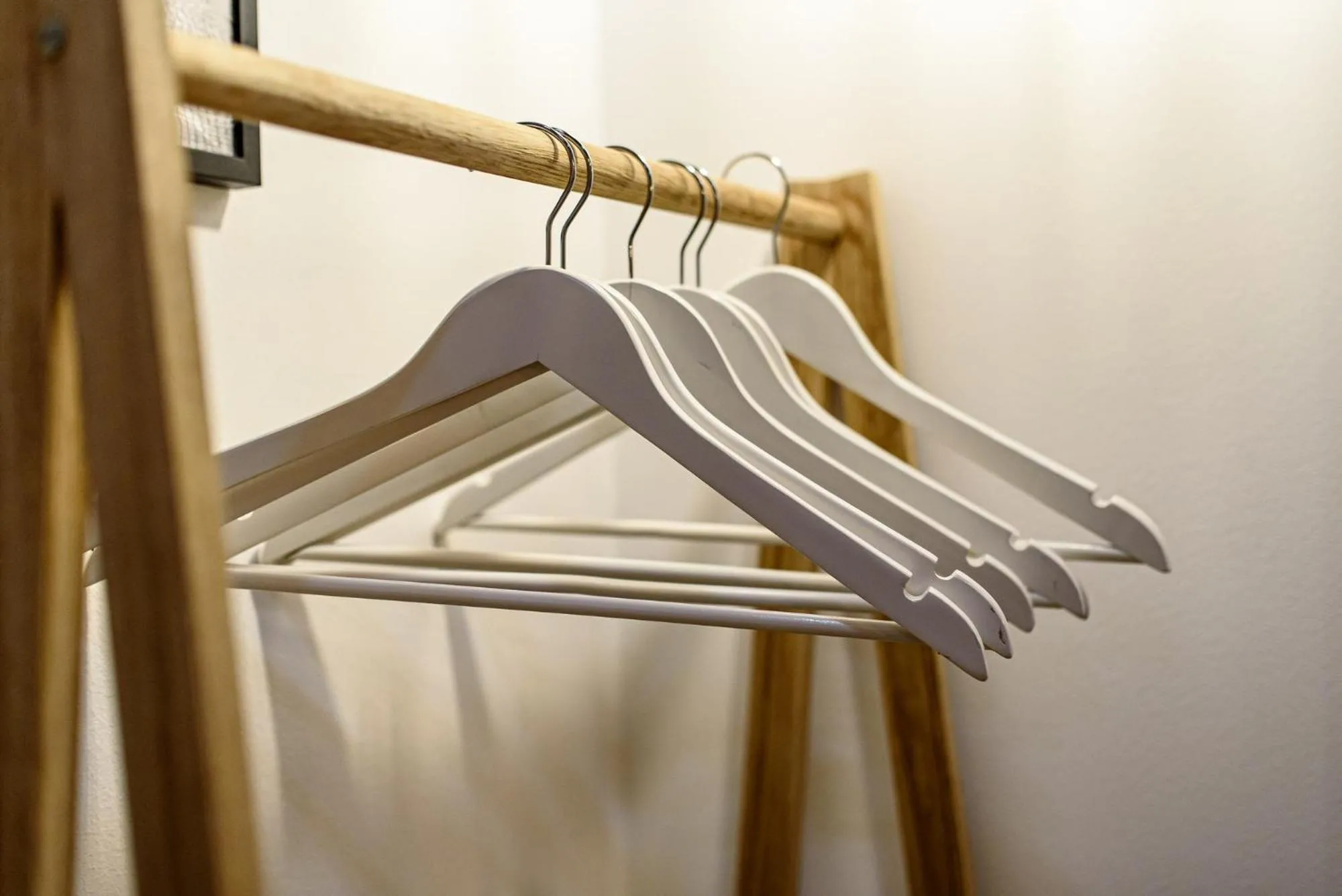 wardrobe in VILLA MONTE SANTO by DuHomes
