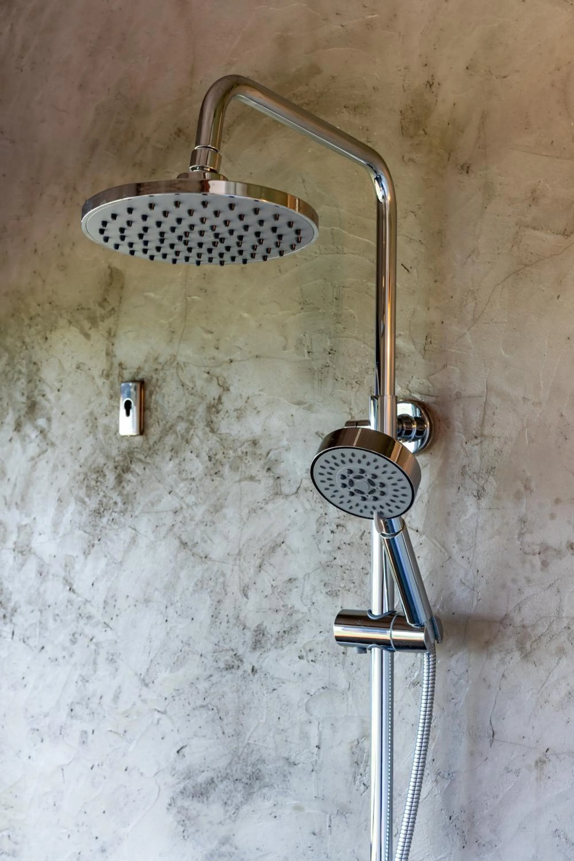 Shower in Tree-house Hotel Morinosubako