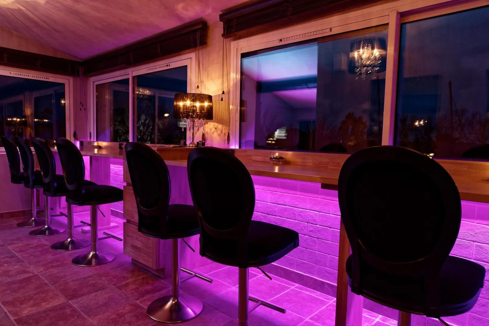 Lounge or bar in Hôtel L' Estelle en Camargue