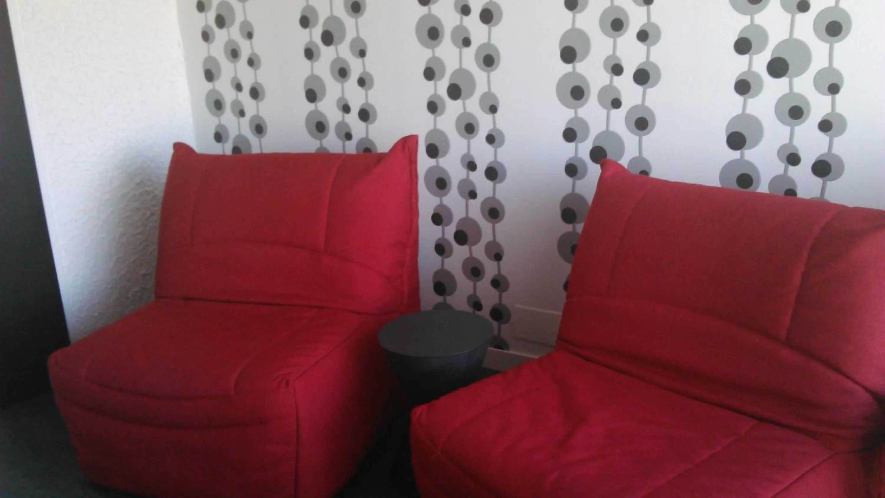 Bed in Hôtel Le Nautic