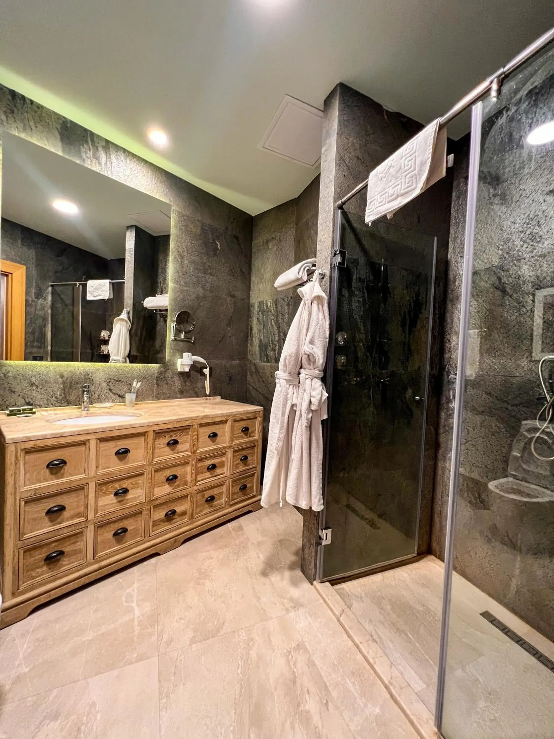 Family Suite in Shirvanshah Hotel Family Suite in Shirvanshah Hotel