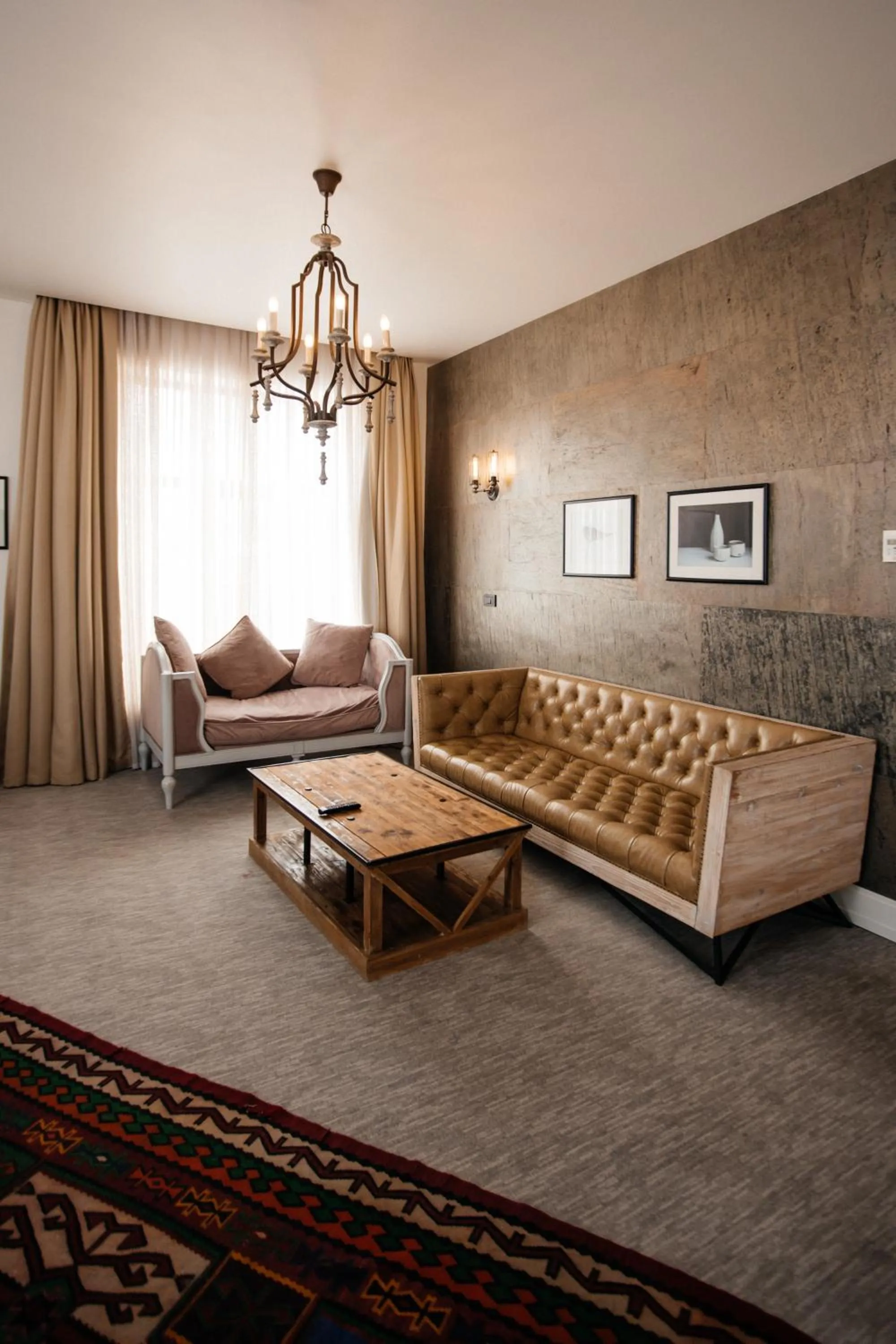 Living room in Shirvanshah Hotel