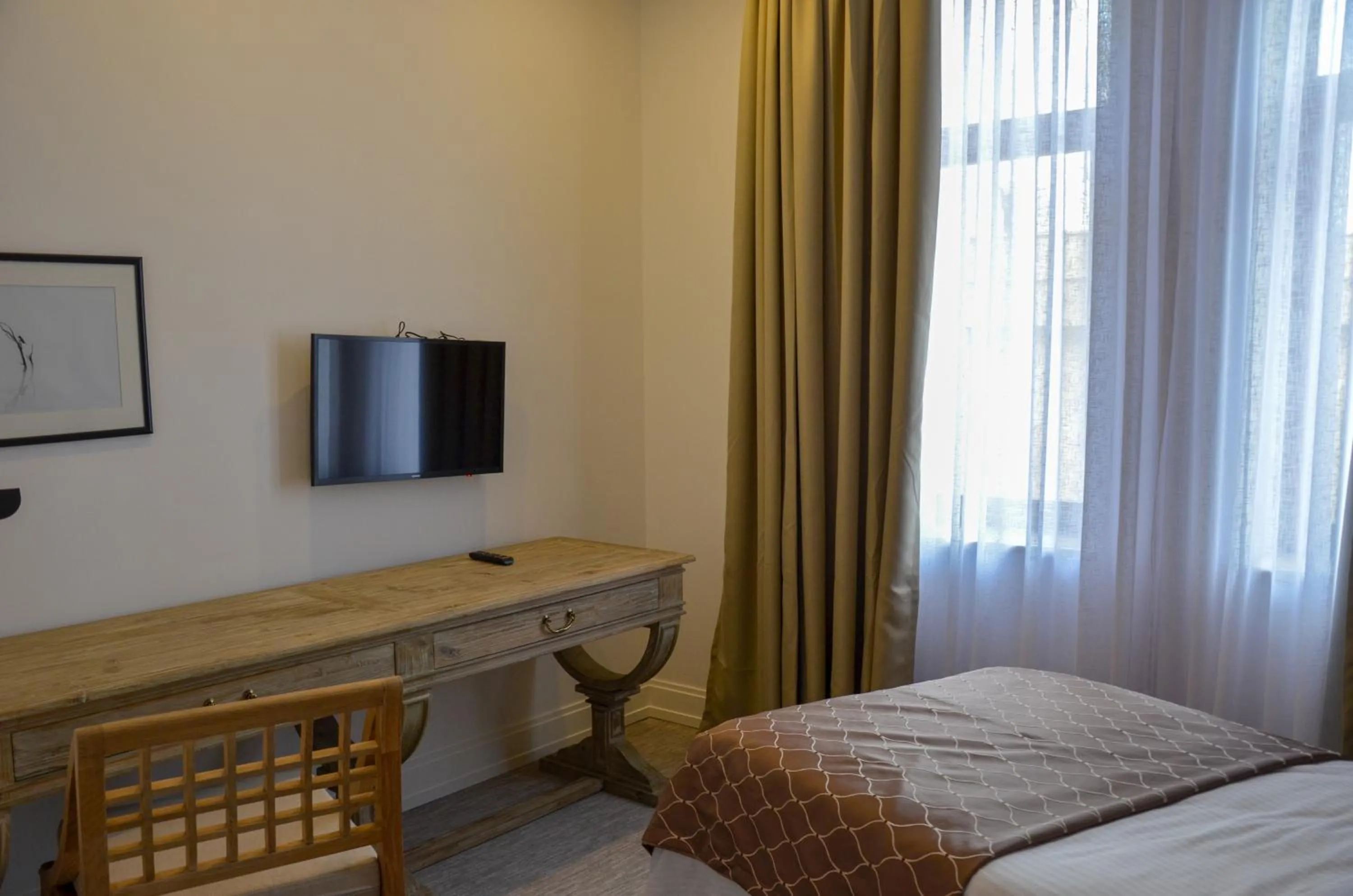 Bed in Shirvanshah Hotel