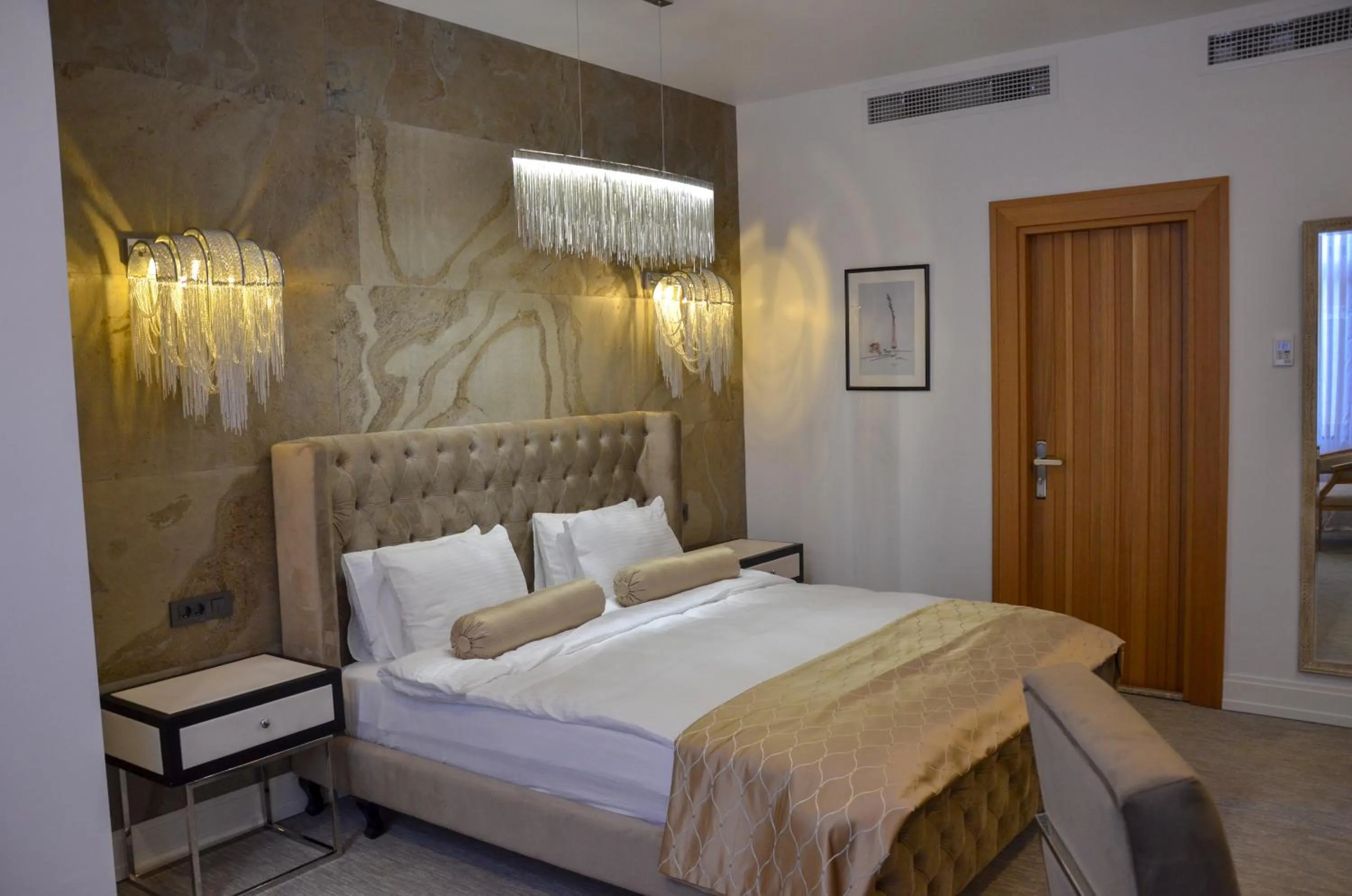 Bed in Shirvanshah Hotel