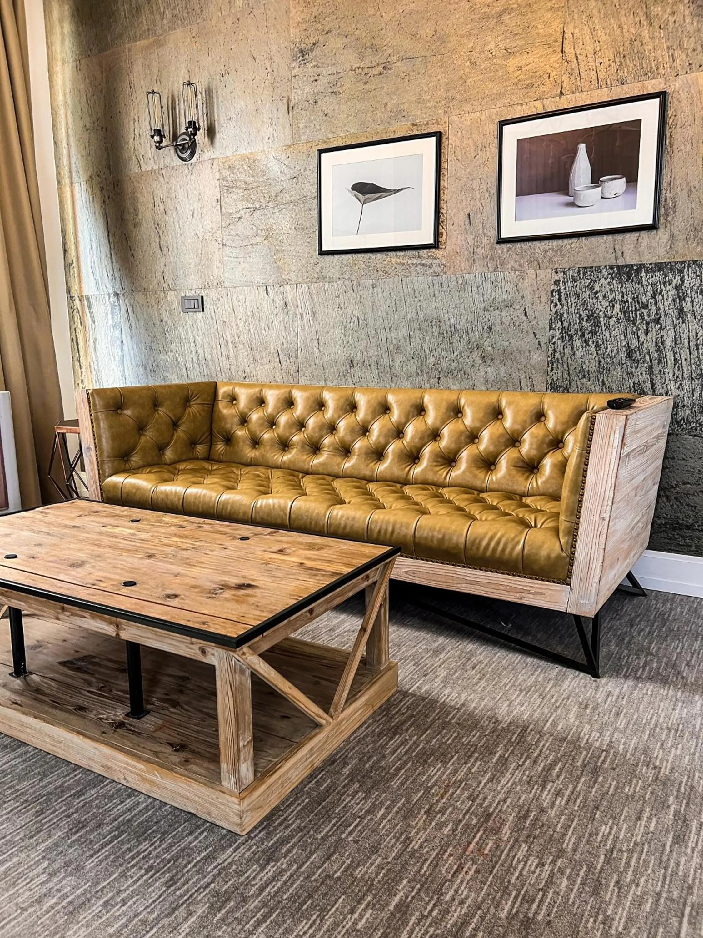 Seating area in Shirvanshah Hotel