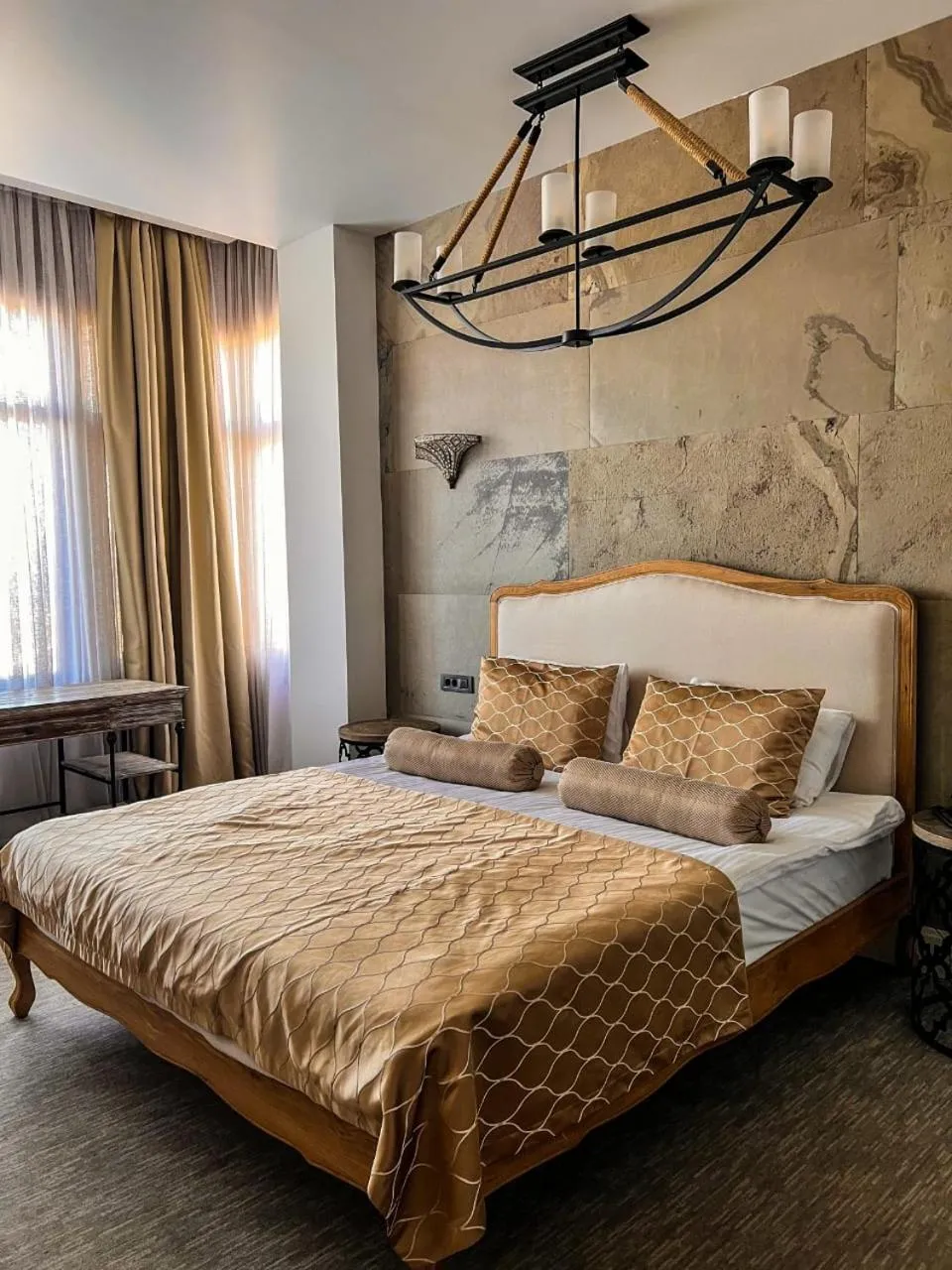 Bed in Shirvanshah Hotel