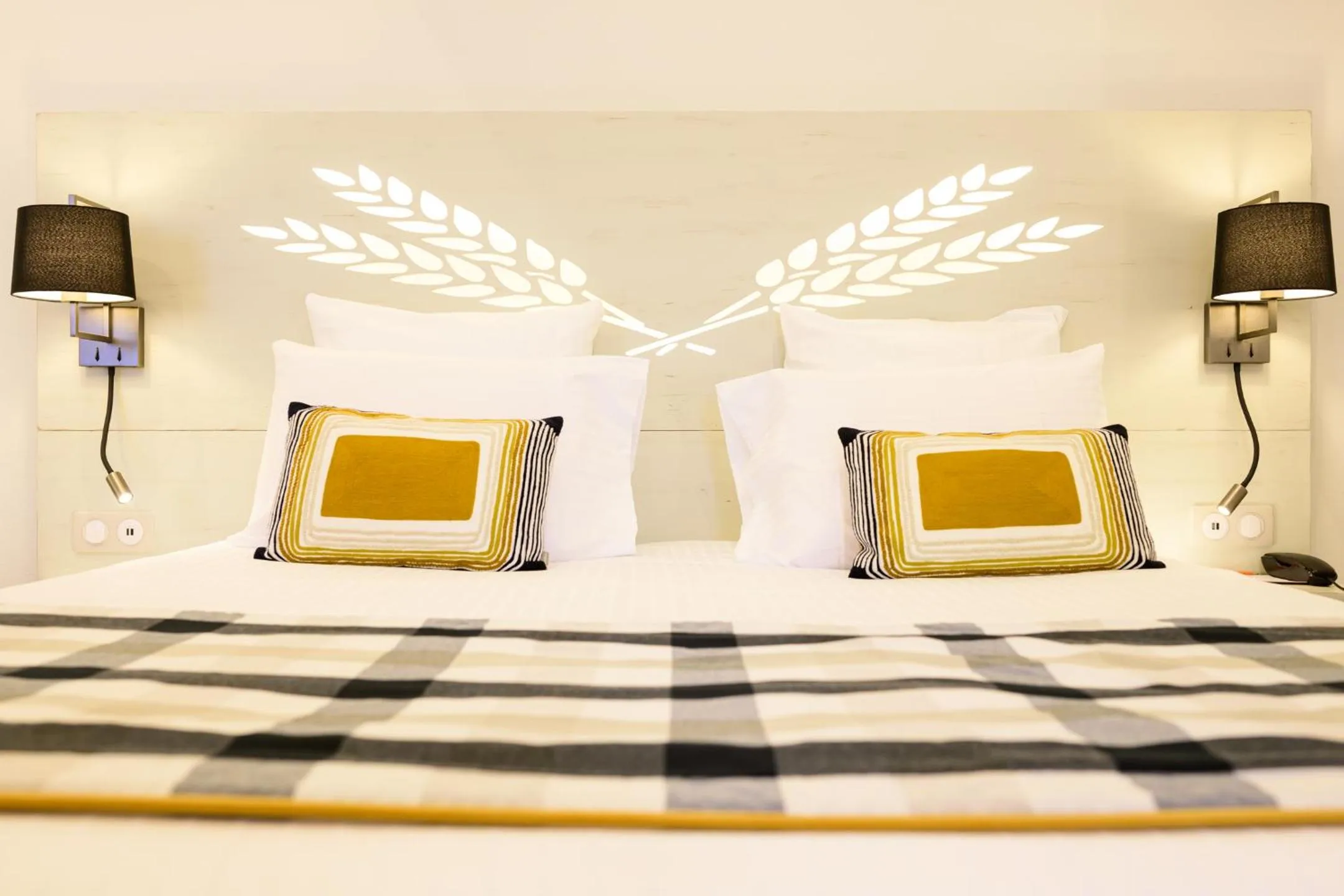 Bed in Hotel Beaucour