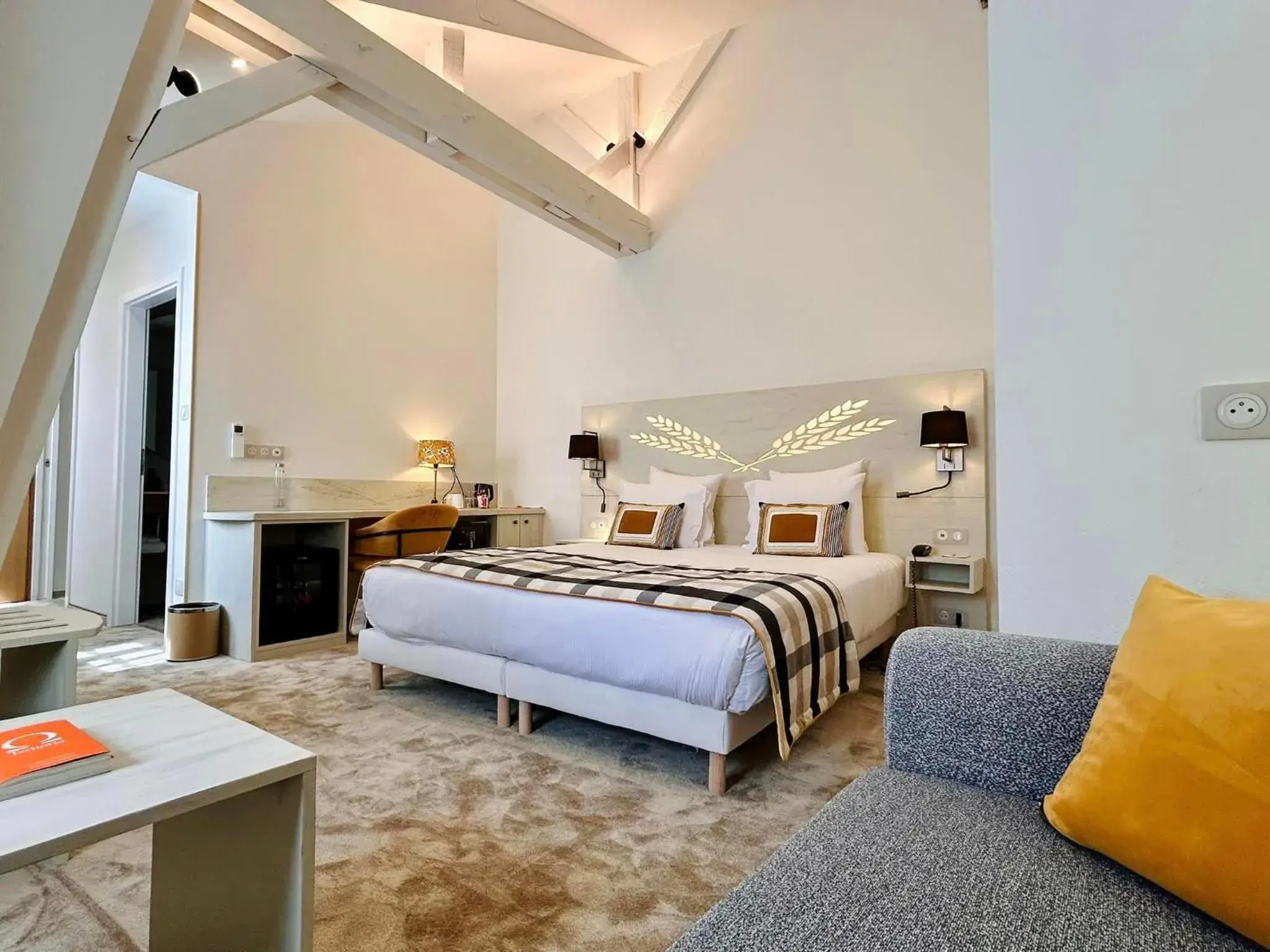 Bed in Hotel Beaucour Bed in Hotel Beaucour