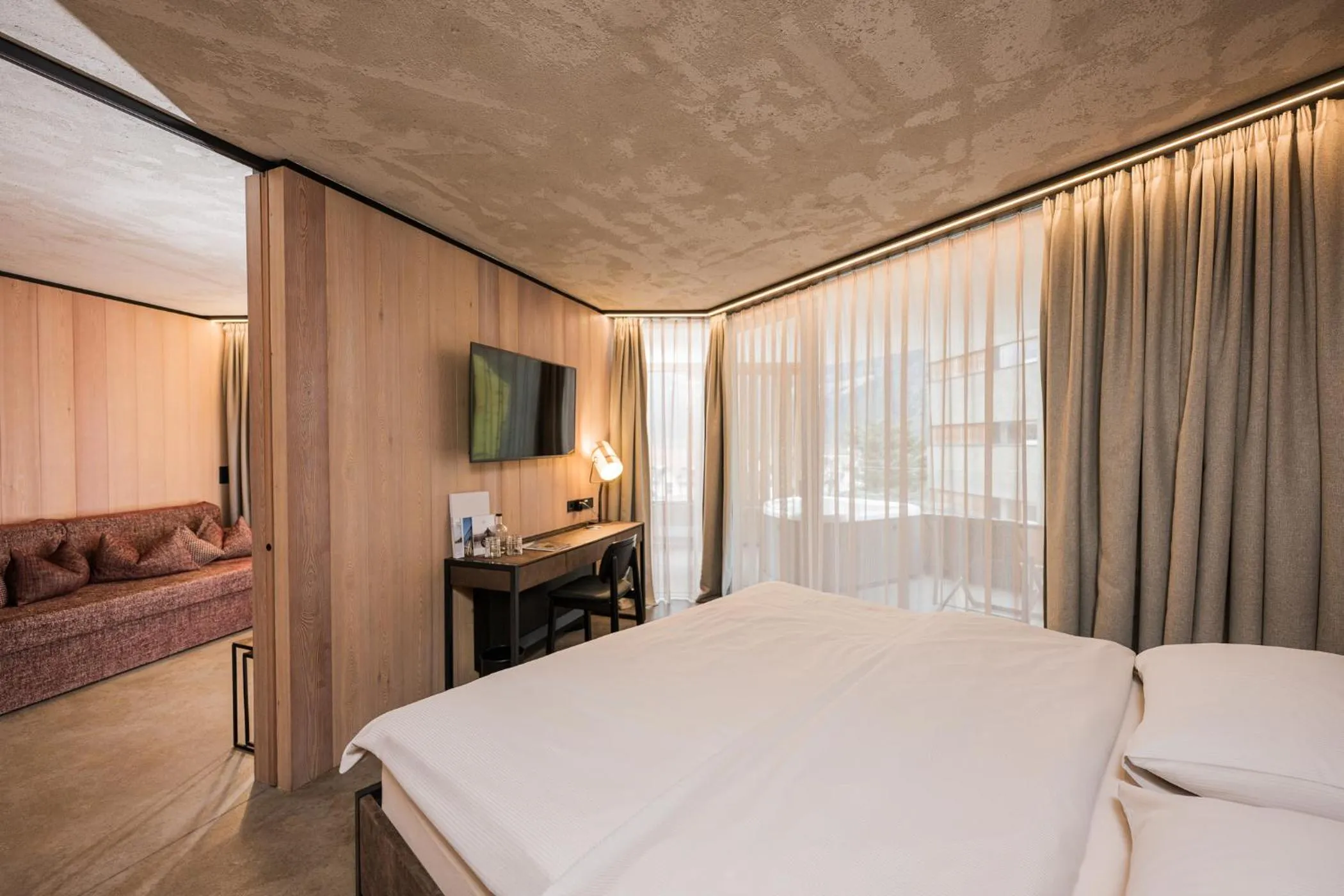 Photo of the whole room, Bed in Lindenhof Pure Luxury & Spa DolceVita Resort