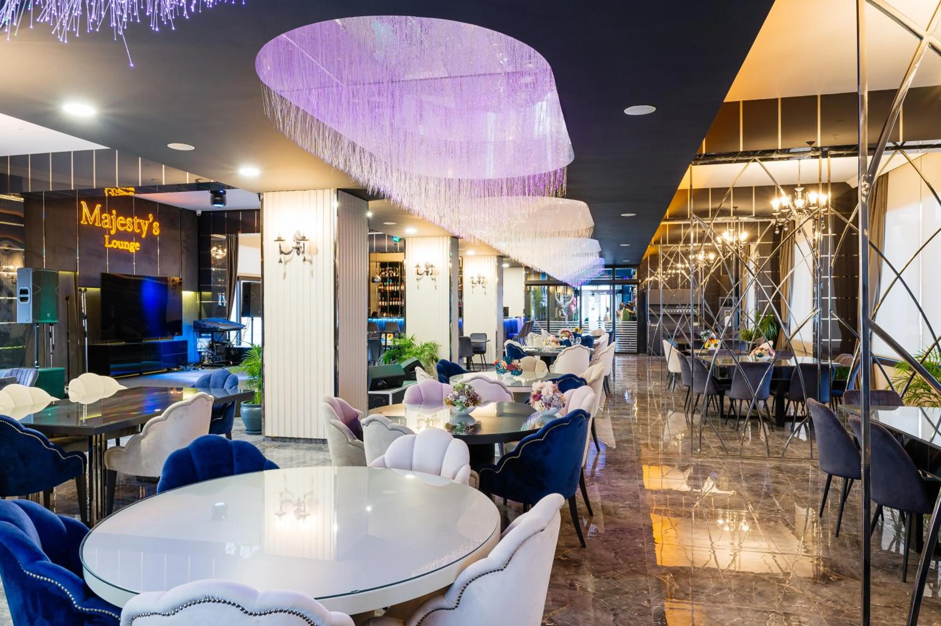 Lounge or bar in Royal Palace Hotel