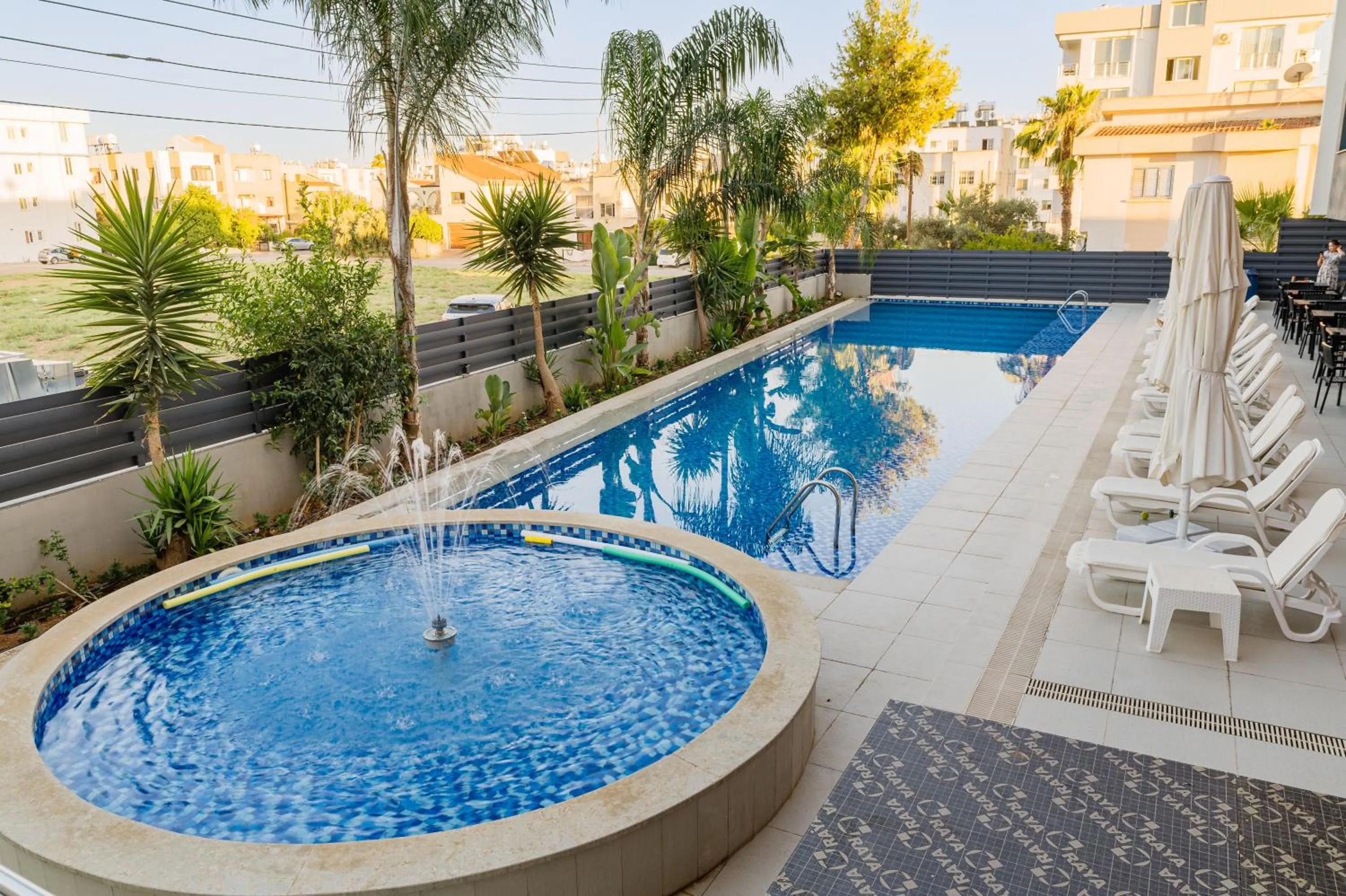 Swimming pool in Royal Palace Hotel