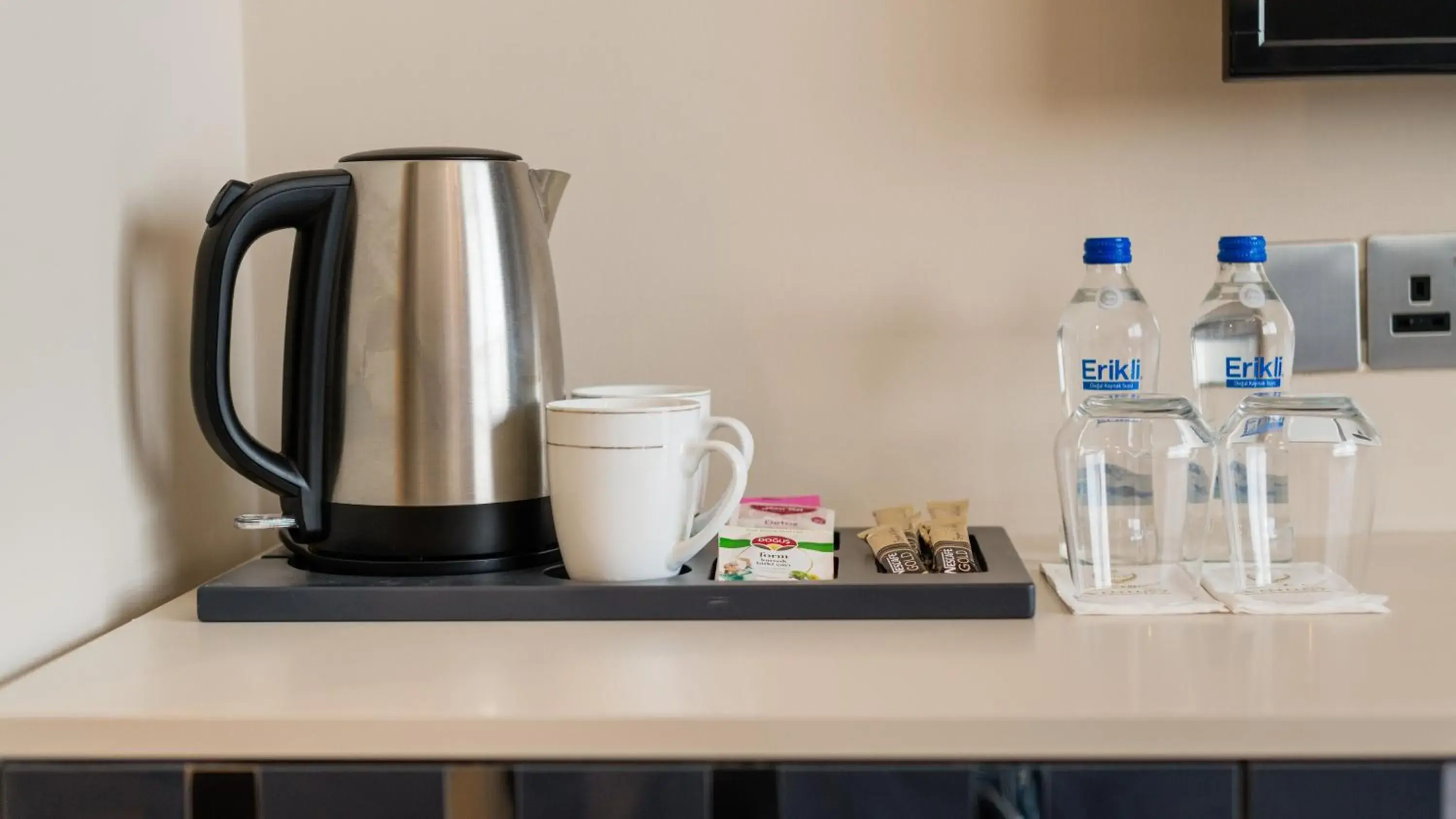 Standard Double Room - single occupancy in Royal Palace Hotel Standard Double Room - single occupancy in Royal Palace Hotel