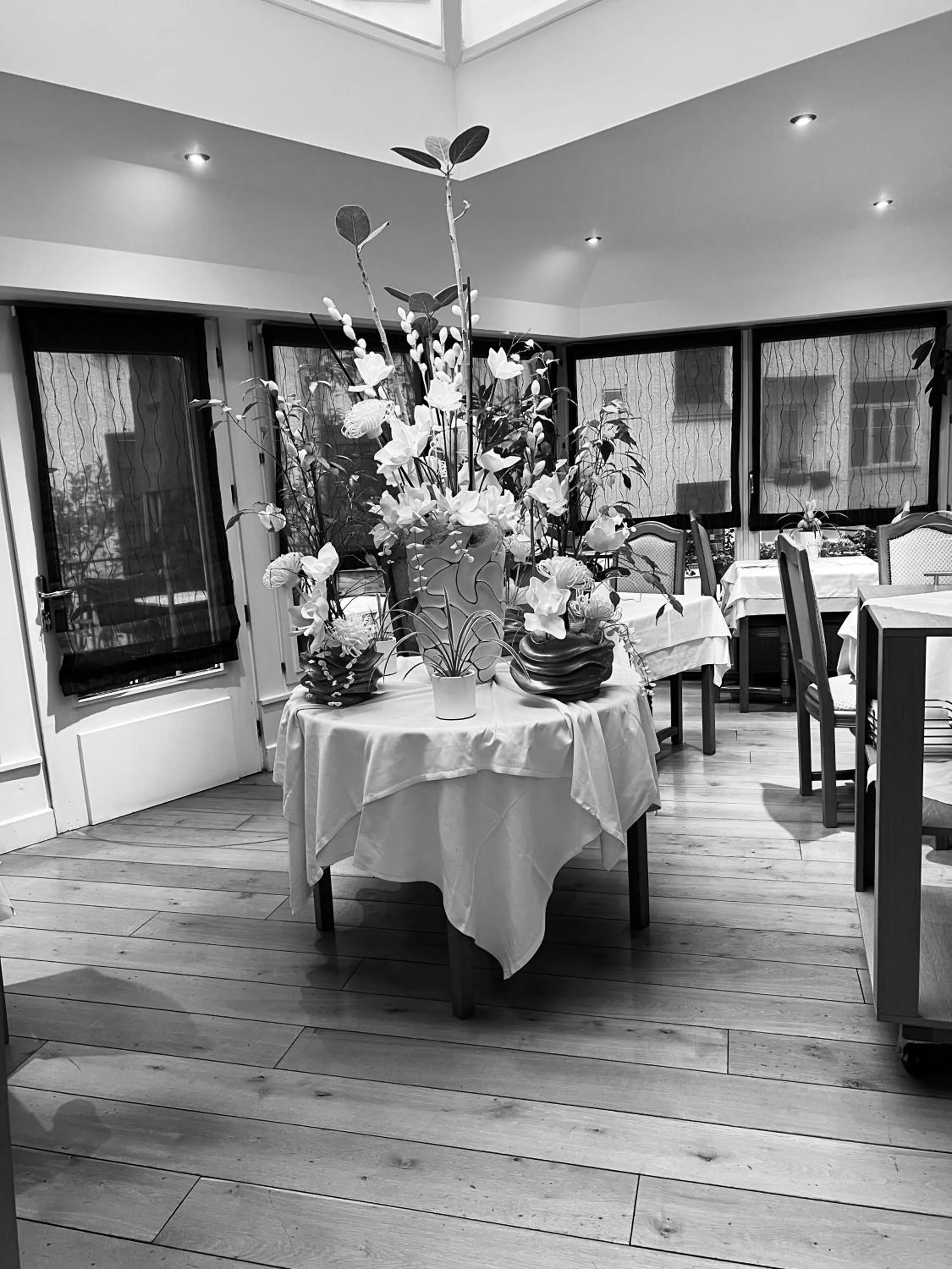 Decorative detail in Maison LUTETIA R