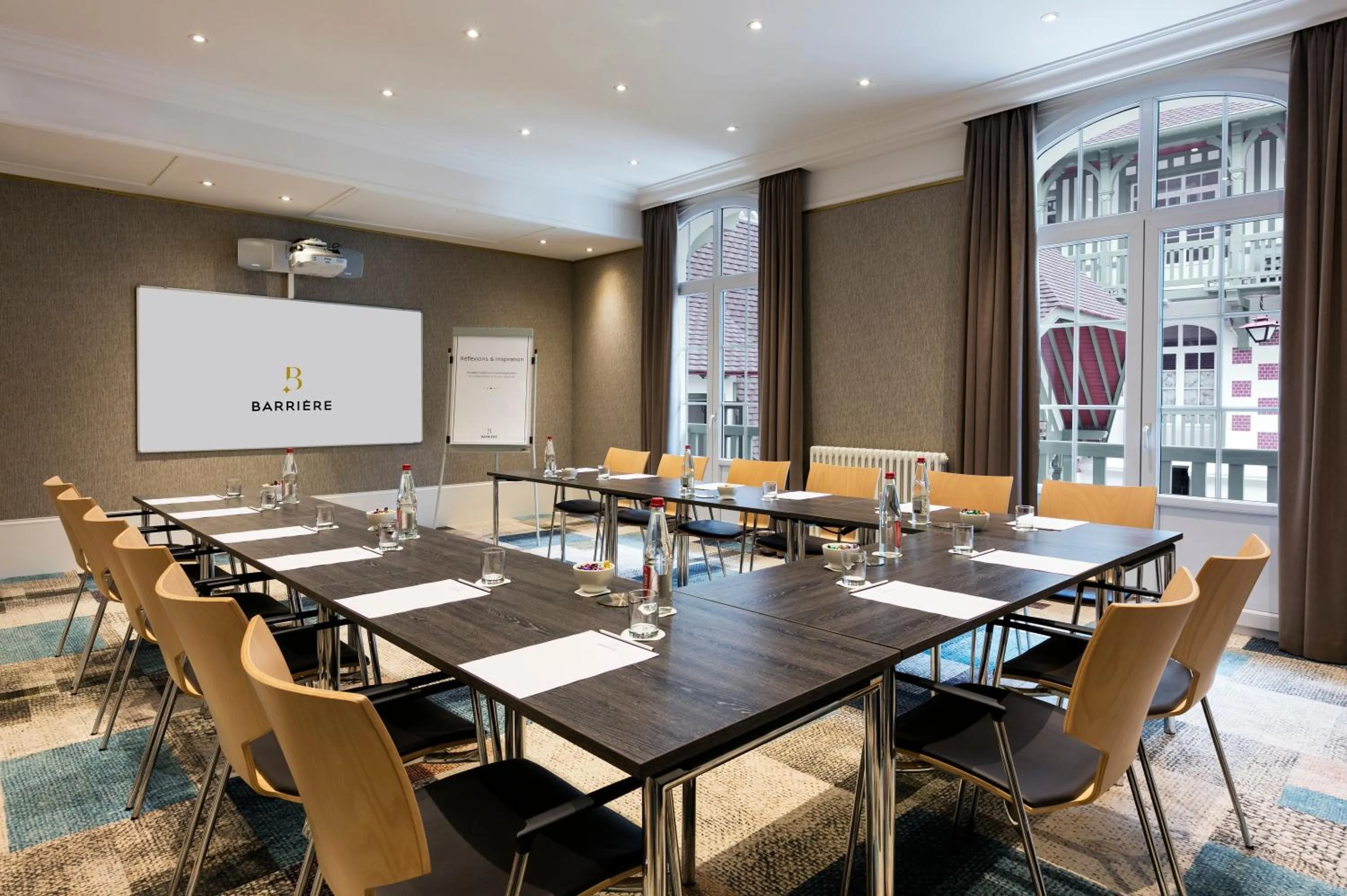 Meeting/conference room in Hôtel Barrière Le Normandy