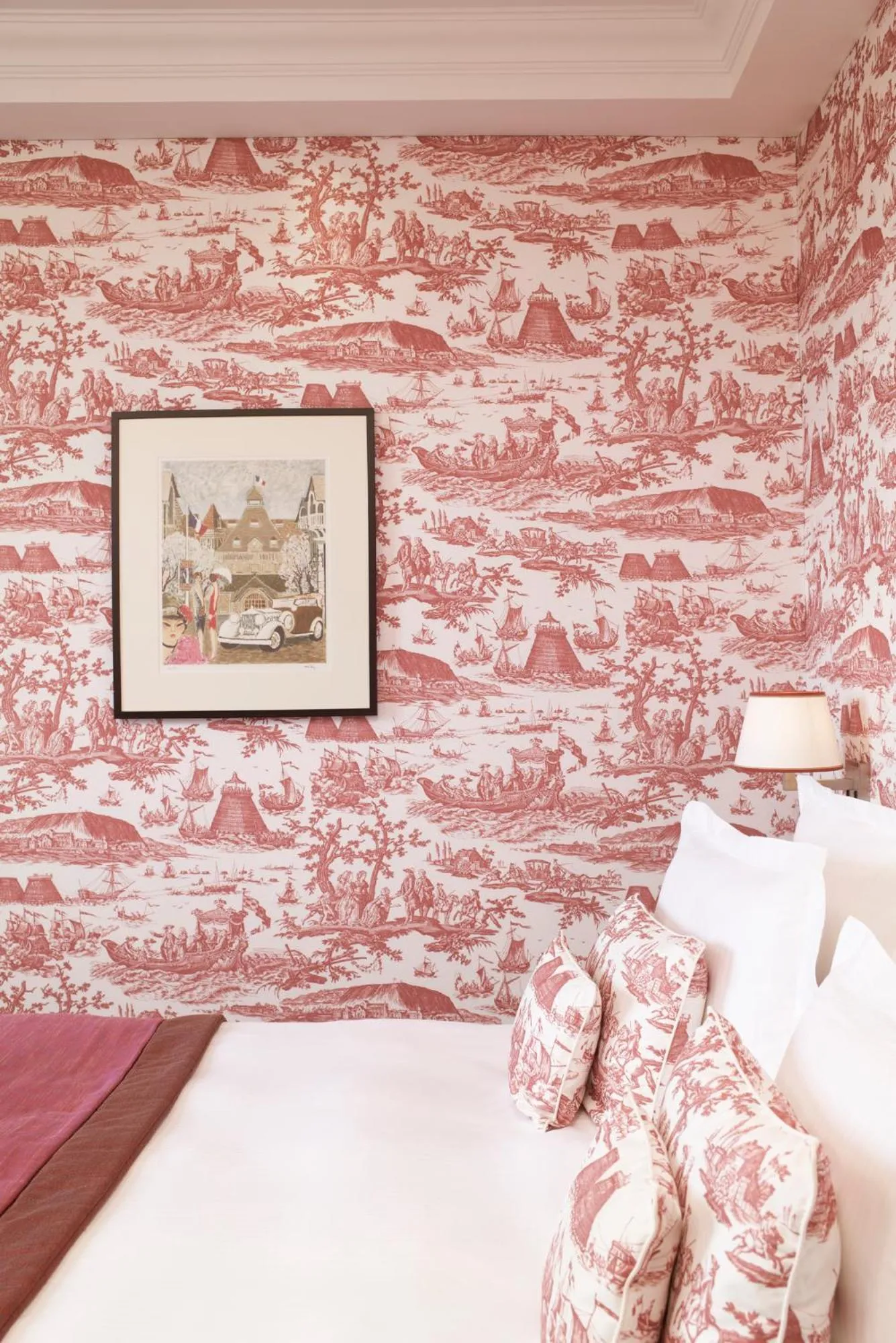 Bedroom, Bed in Hôtel Barrière Le Normandy