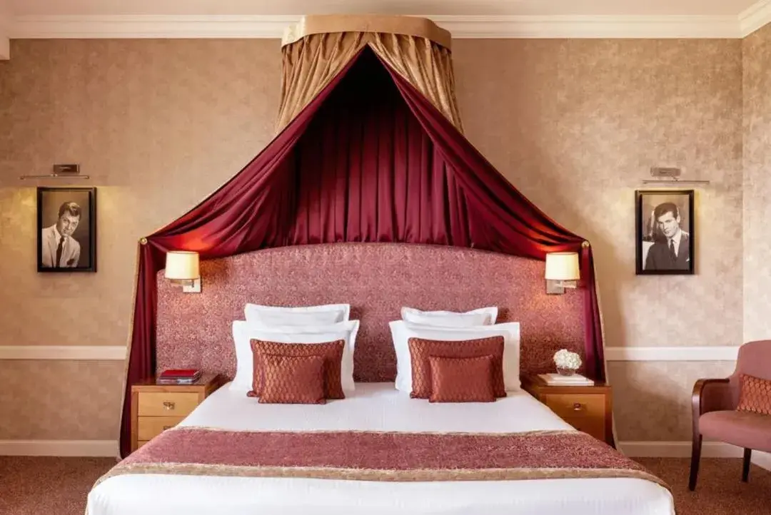 Suite Amicalement Vôtre in Hôtel Barrière Le Royal Deauville Suite Amicalement Vôtre in Hôtel Barrière Le Royal Deauville