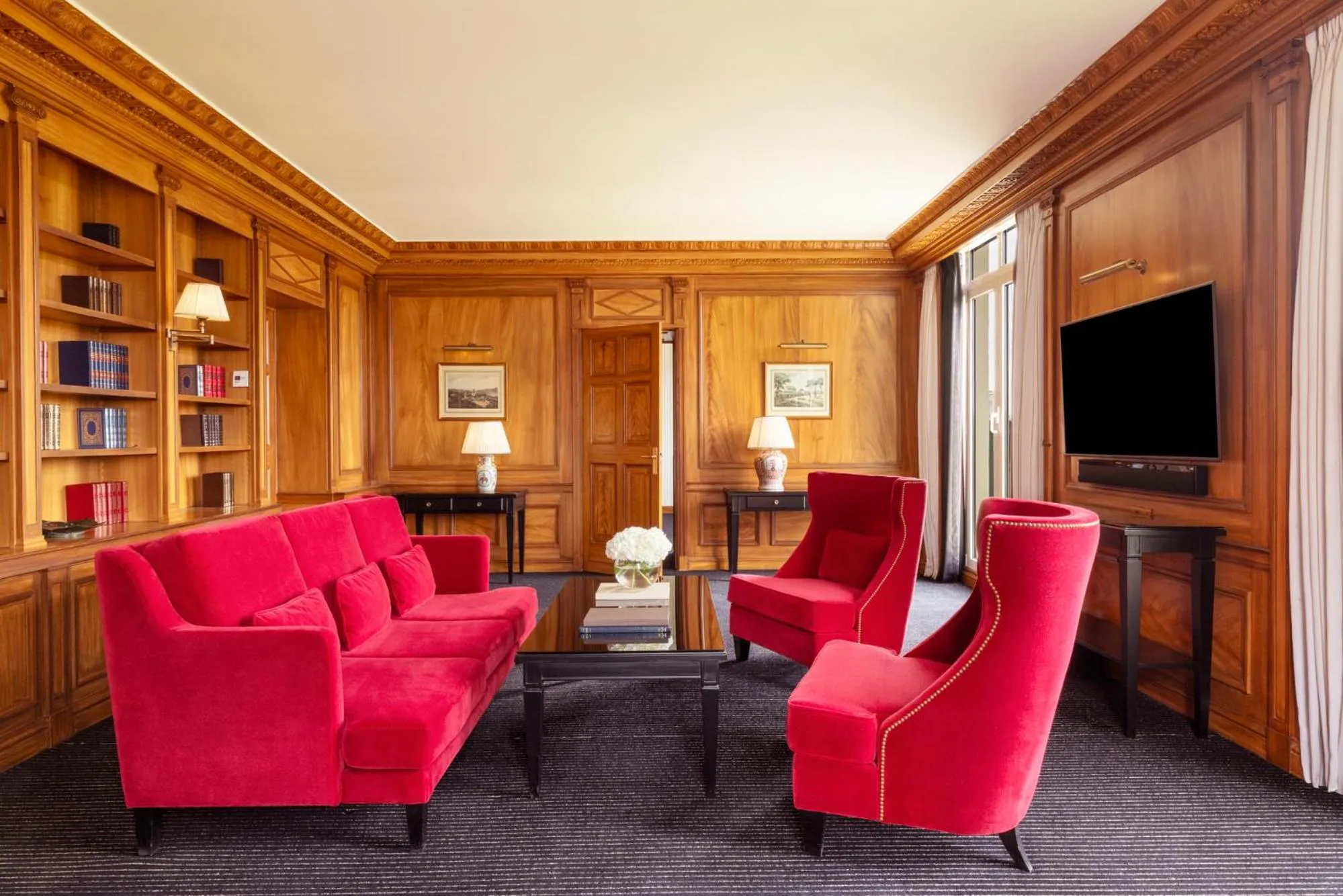 Living room in Hôtel Barrière Le Royal Deauville