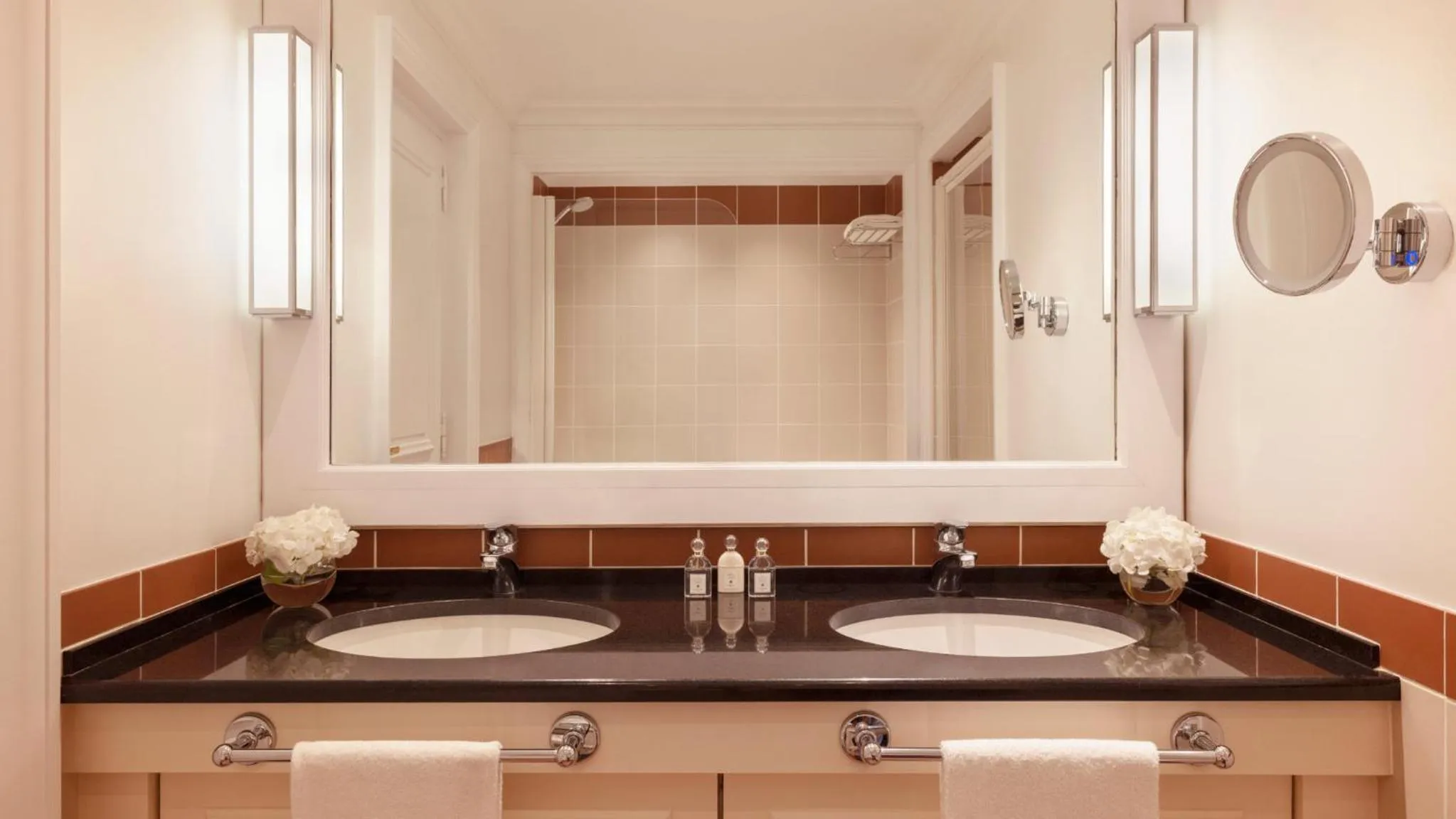 Bathroom in Hôtel Barrière Le Royal Deauville