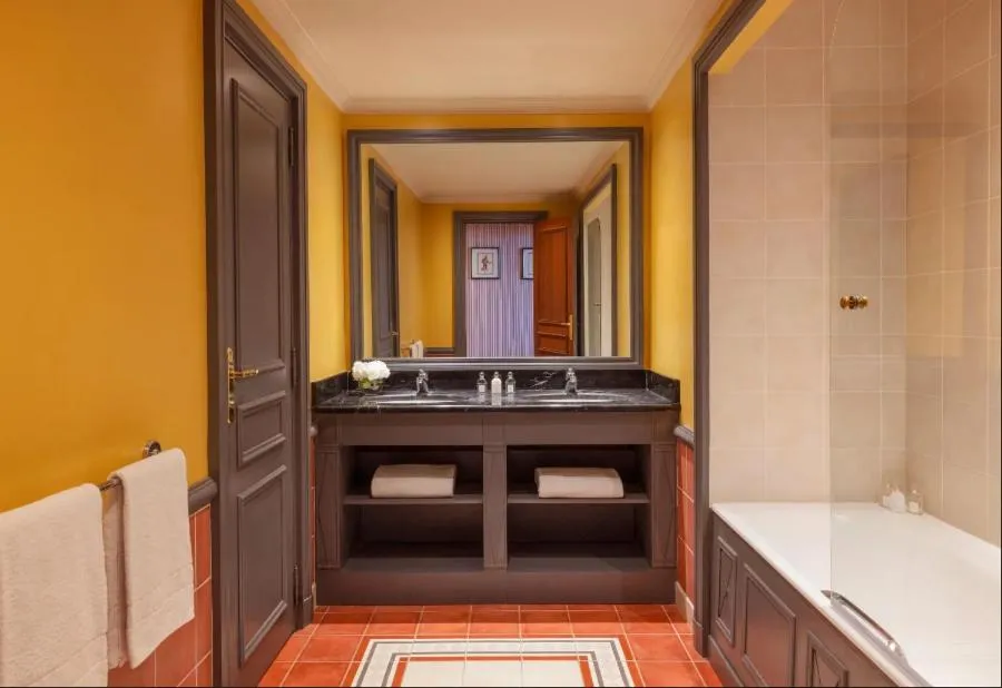 Bathroom in Hôtel Barrière Le Royal Deauville