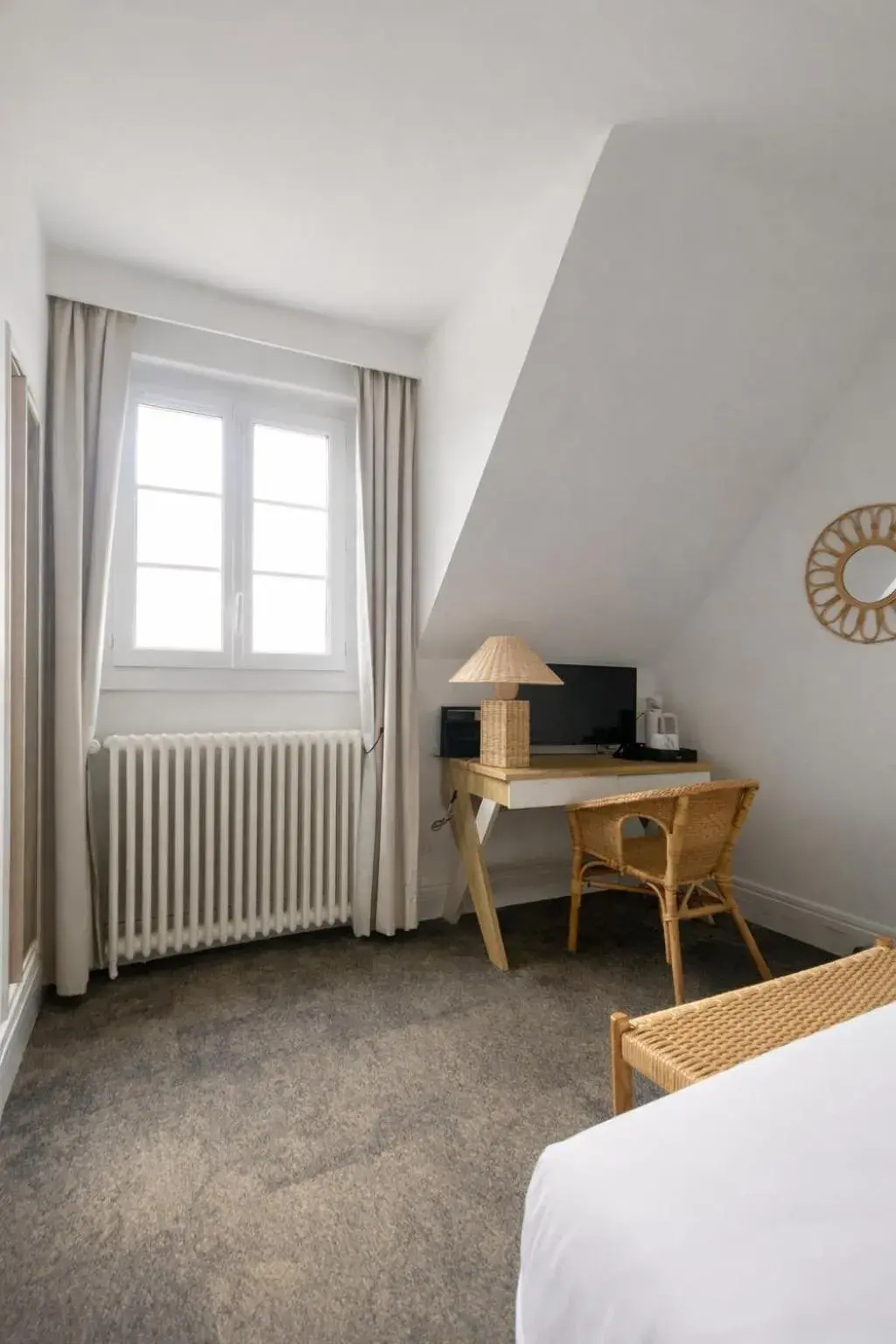 View (from property/room), Bed in Logis Hôtel Marguerite View (from property/room), Bed in Logis Hôtel Marguerite